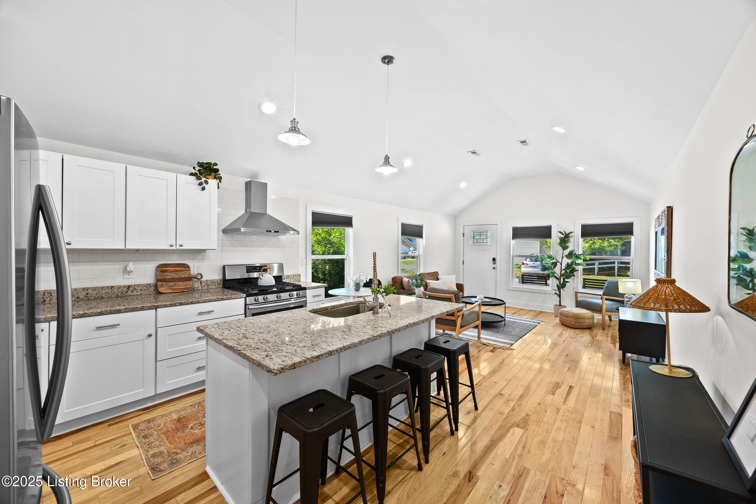 4157 Sherman Ave