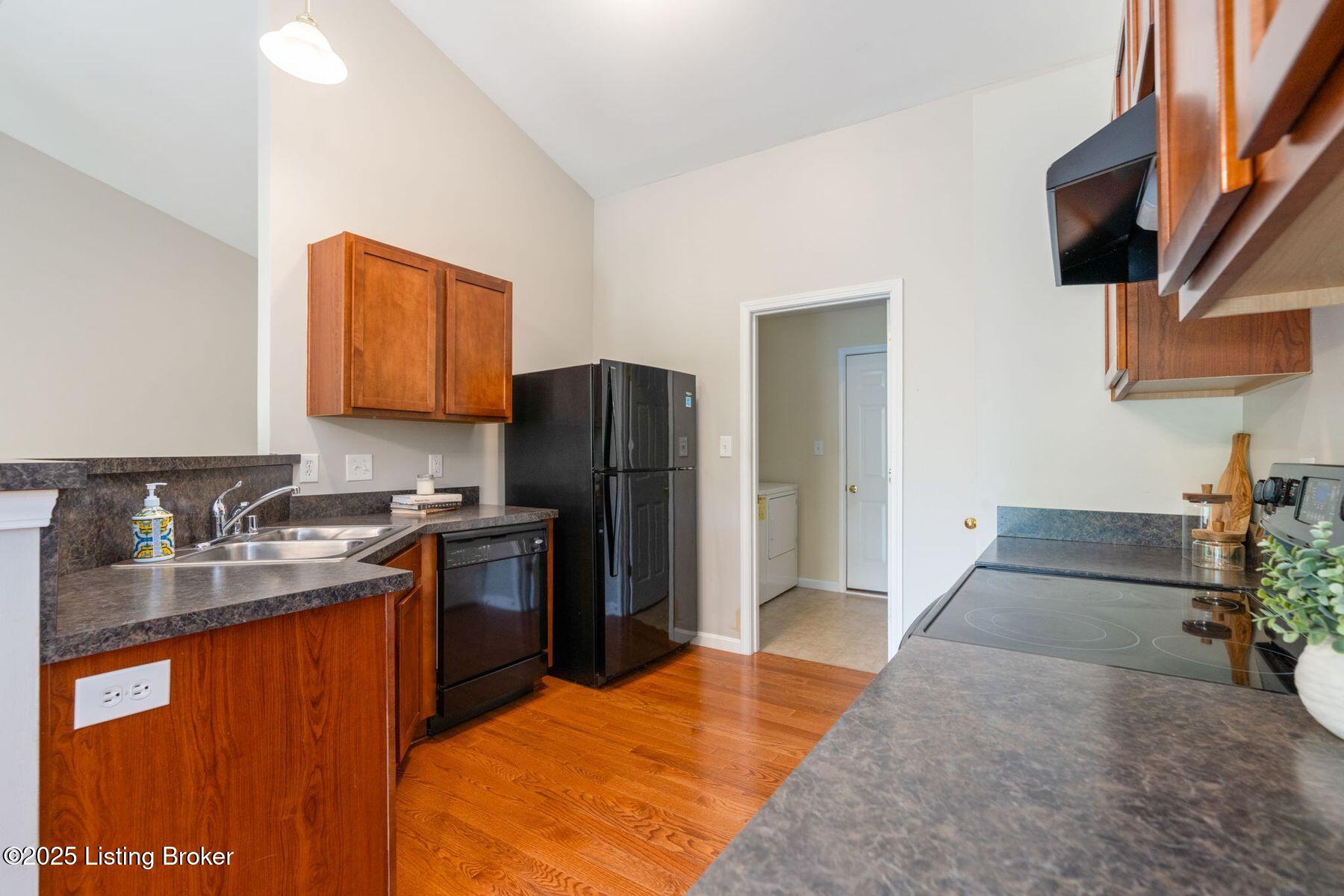 3425 Stony Farm Dr