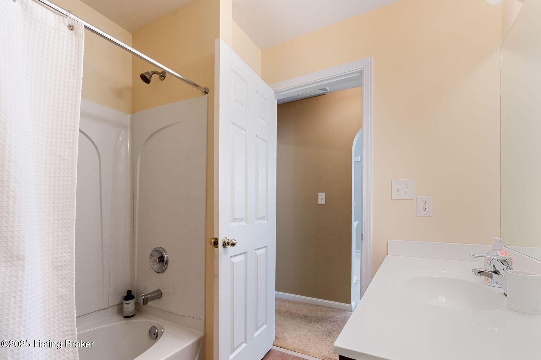 3425 Stony Farm Dr