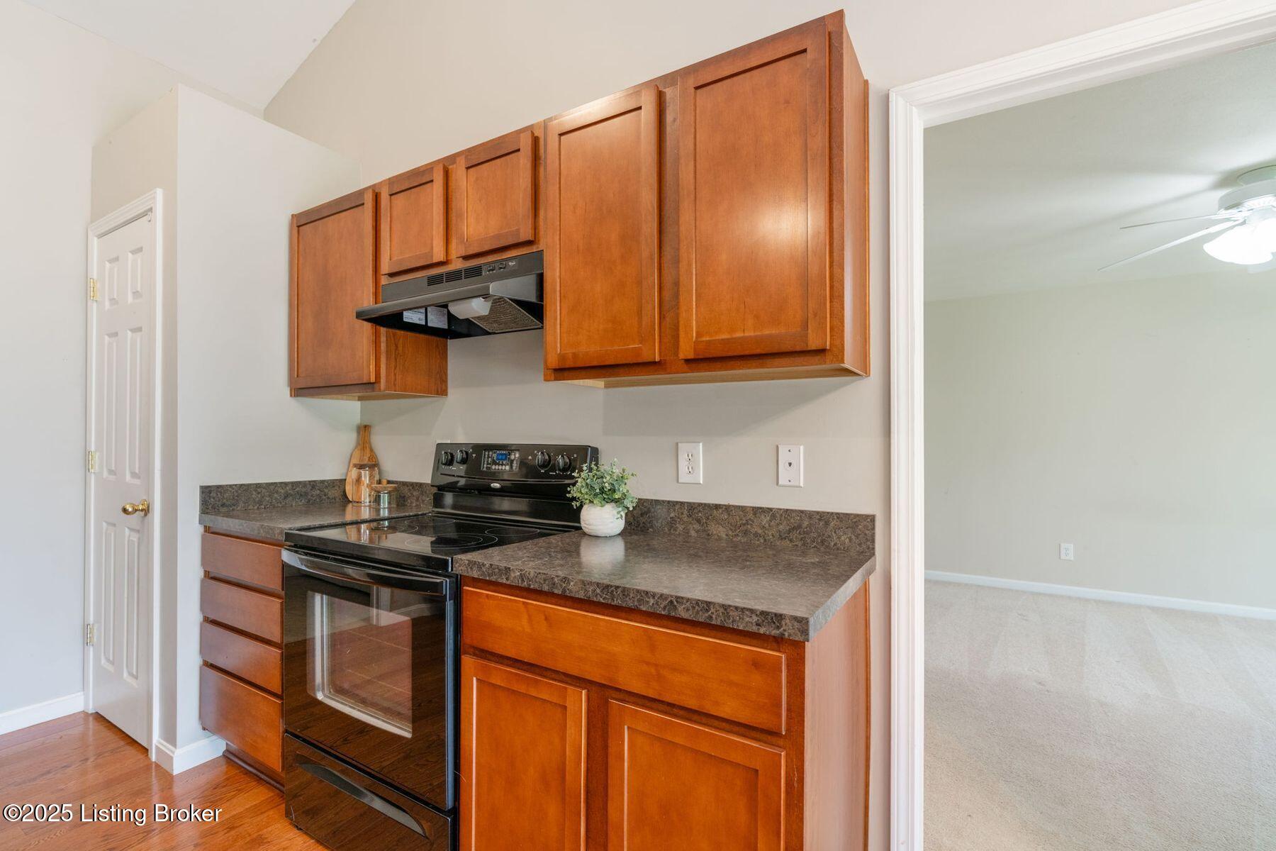 3425 Stony Farm Dr