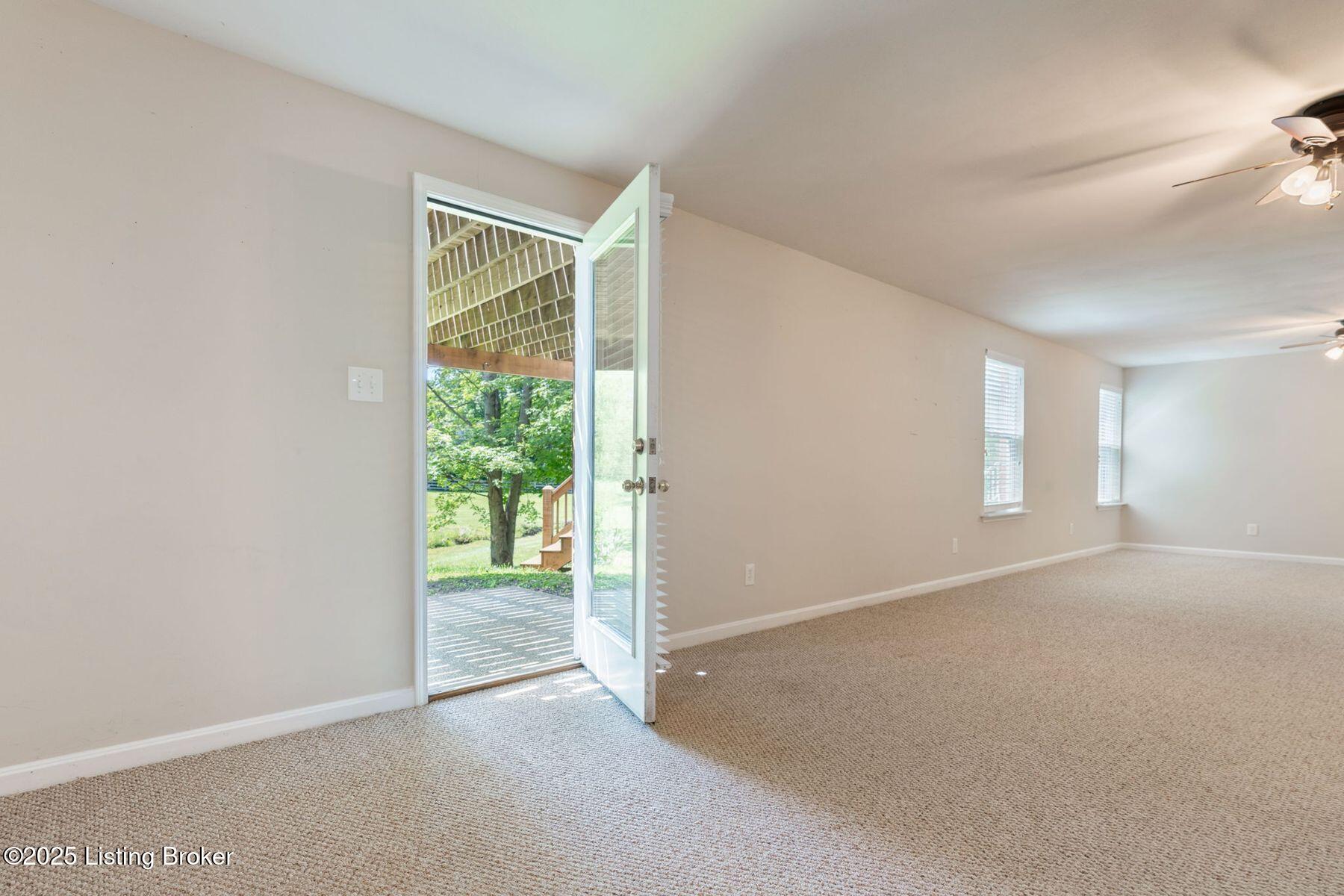 3425 Stony Farm Dr