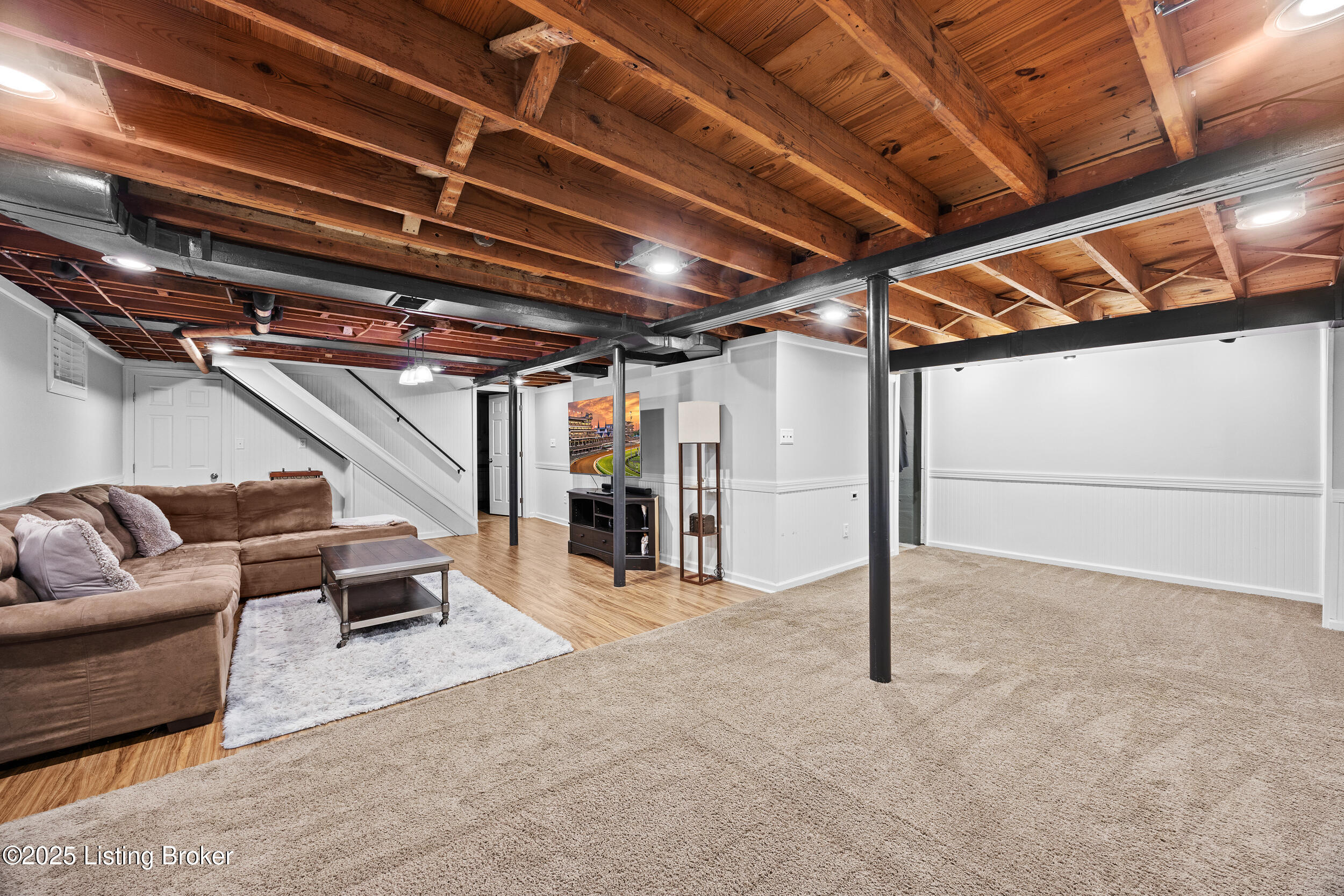 2728 Shannon Dr