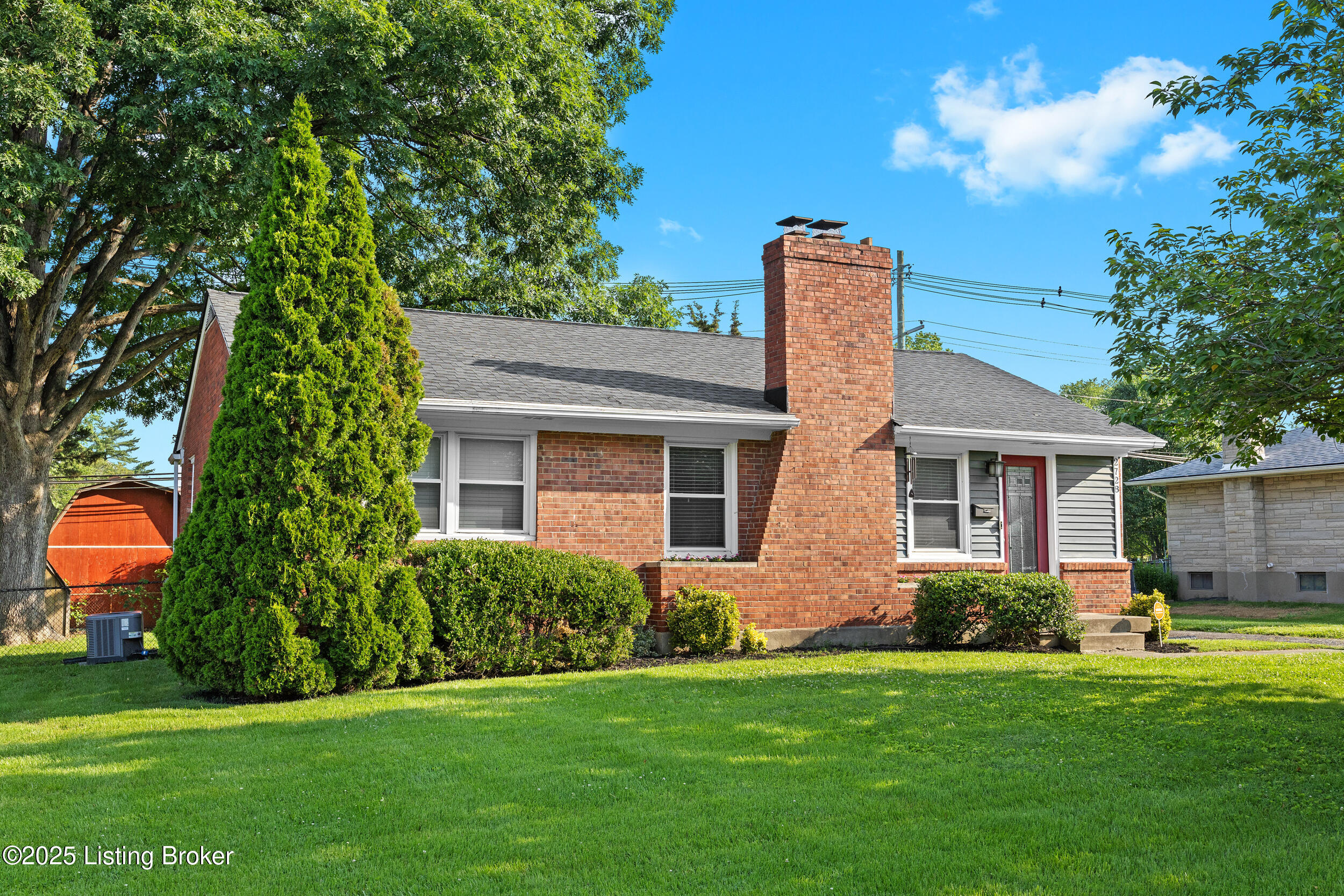 2728 Shannon Dr