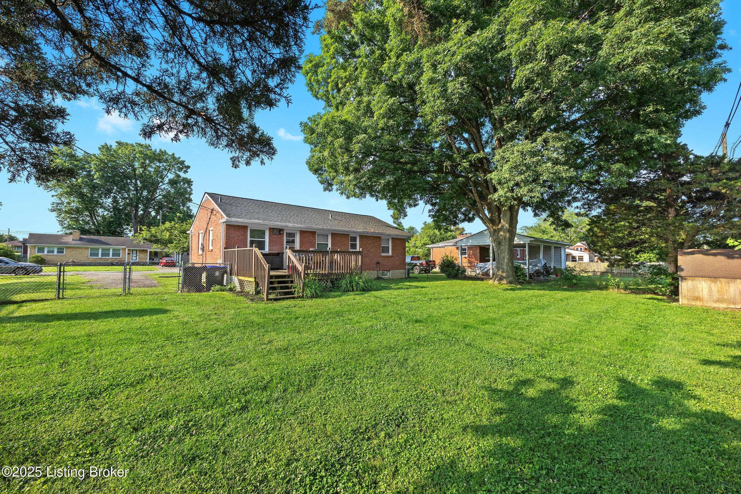 2728 Shannon Dr