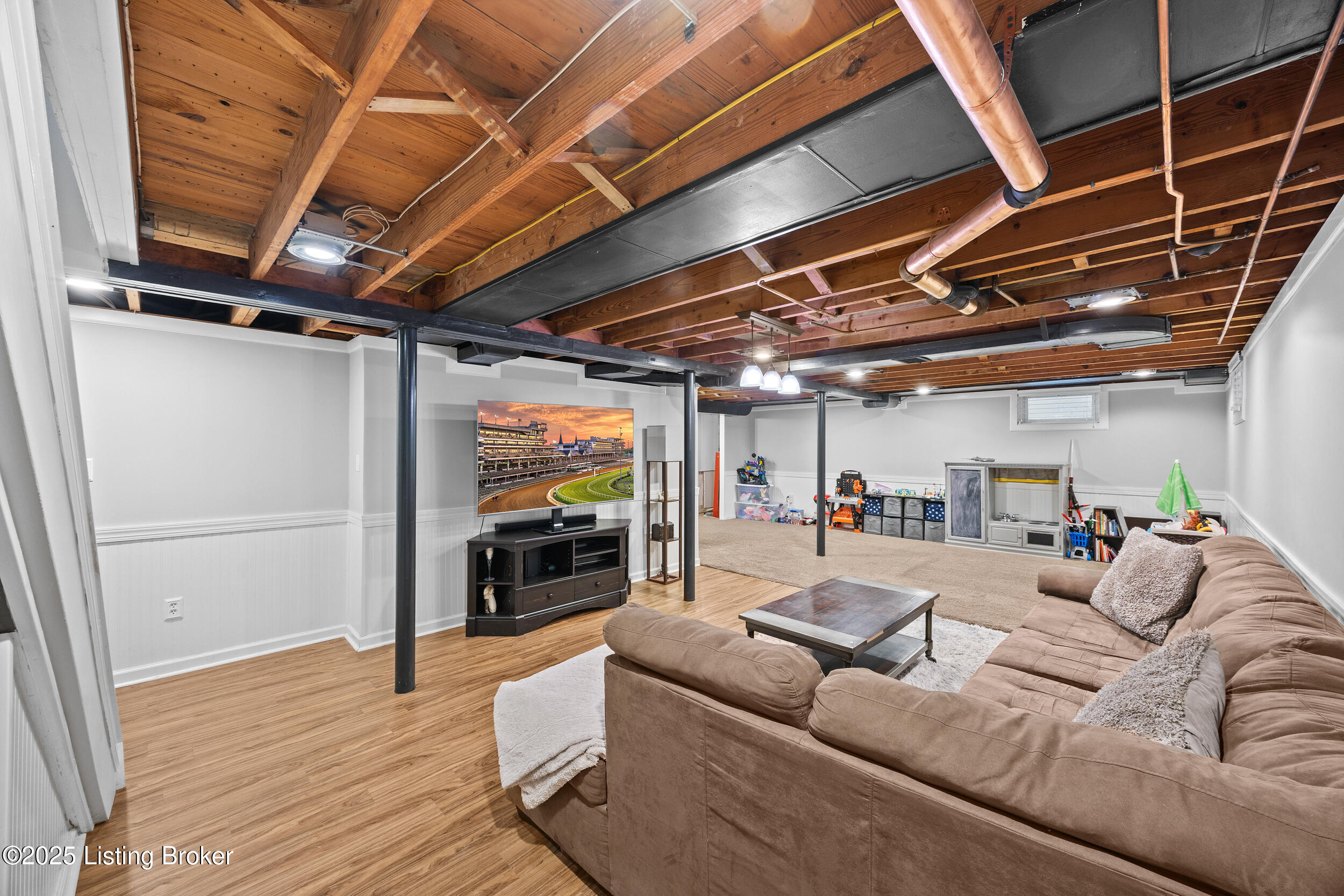 2728 Shannon Dr