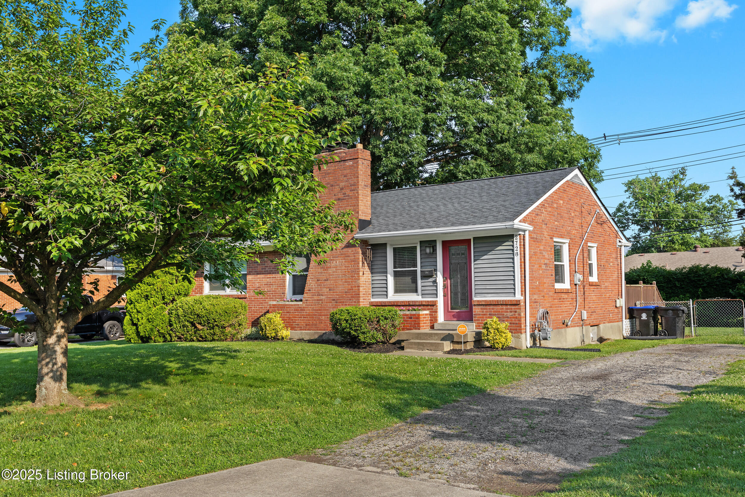 2728 Shannon Dr