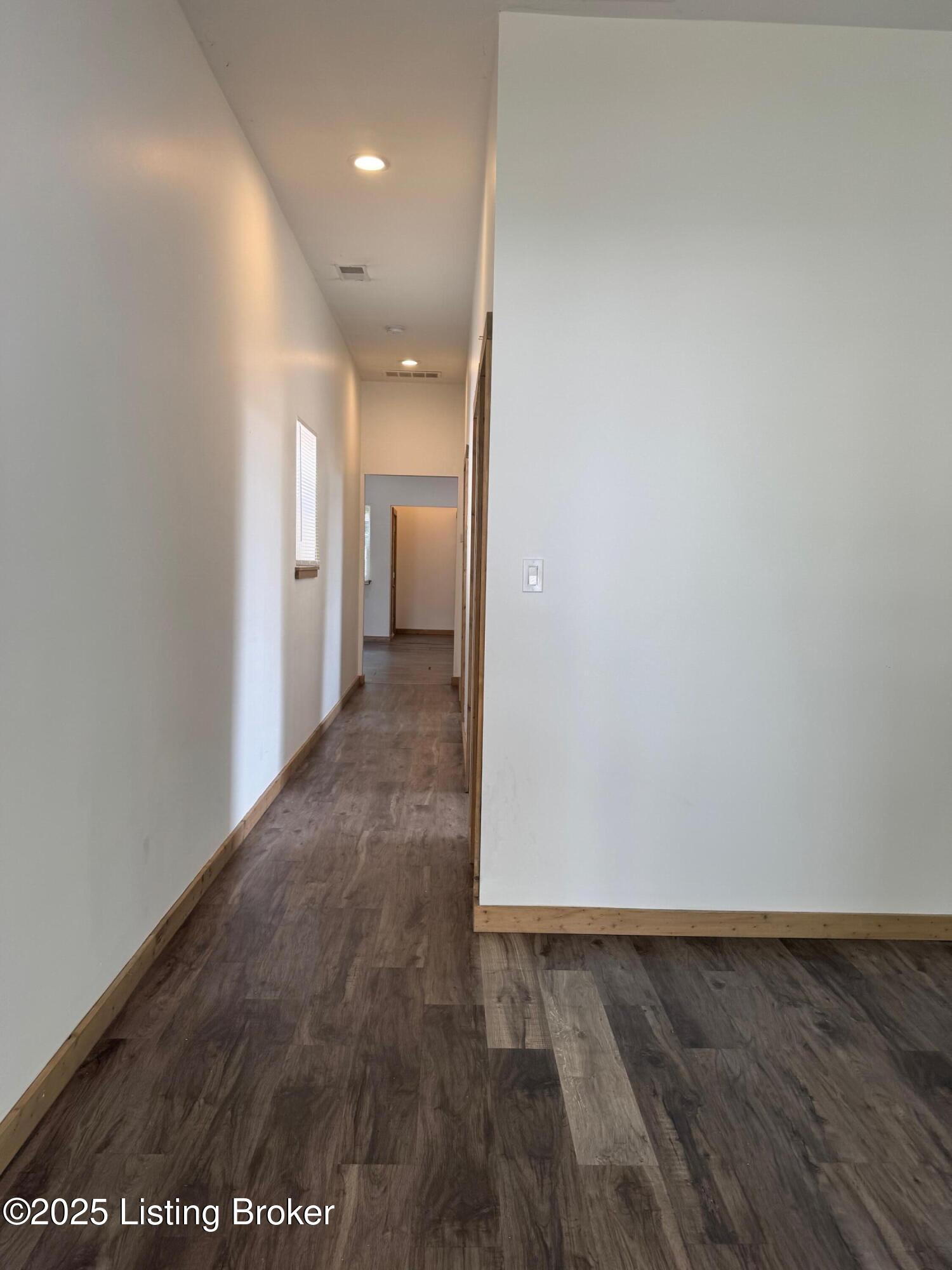 2550 Saint Cecilia St