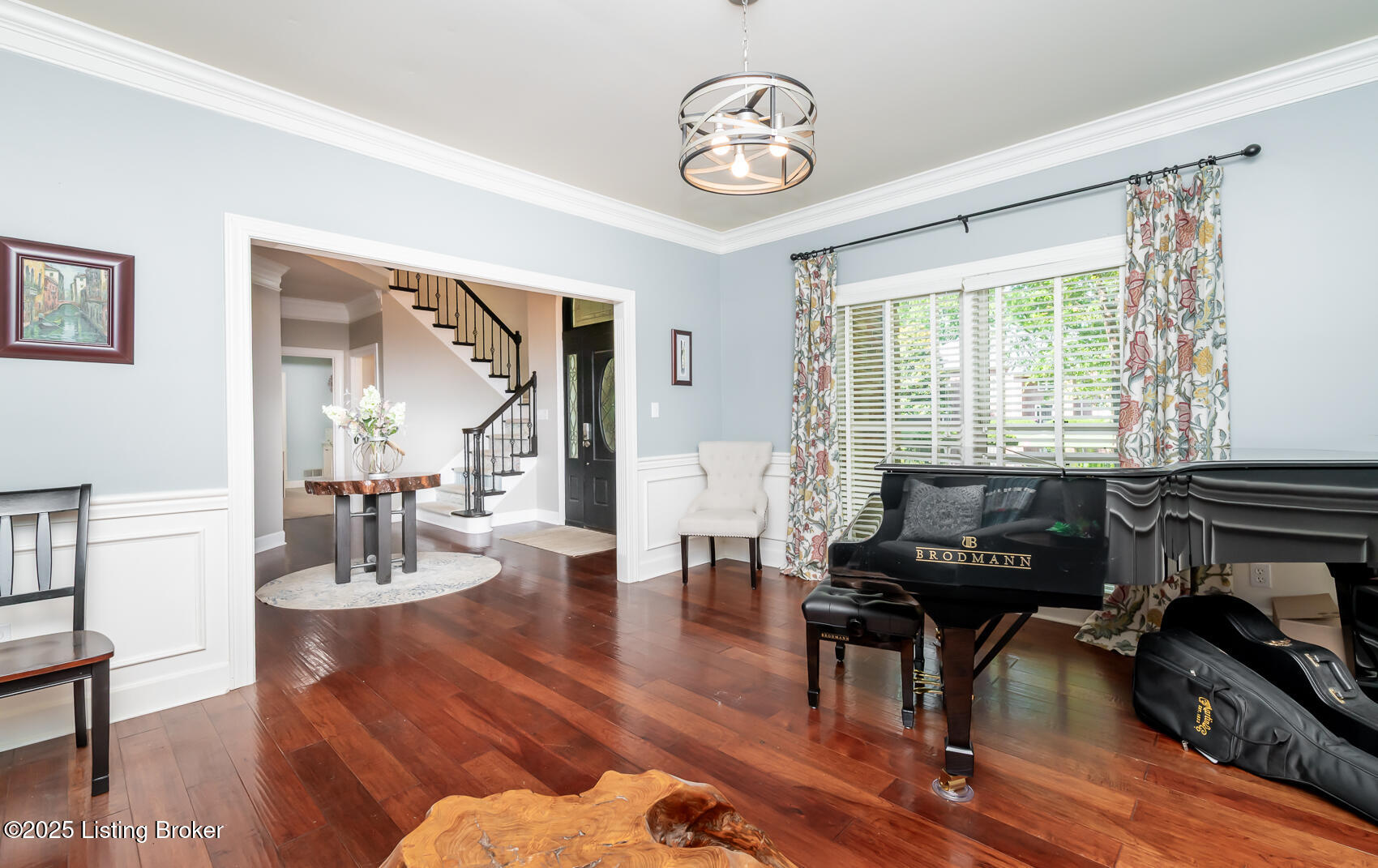 5 Anchorage Pointe