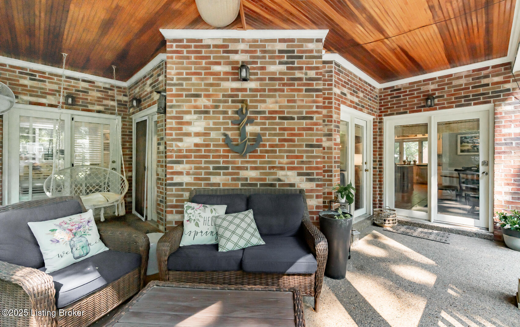 5 Anchorage Pointe