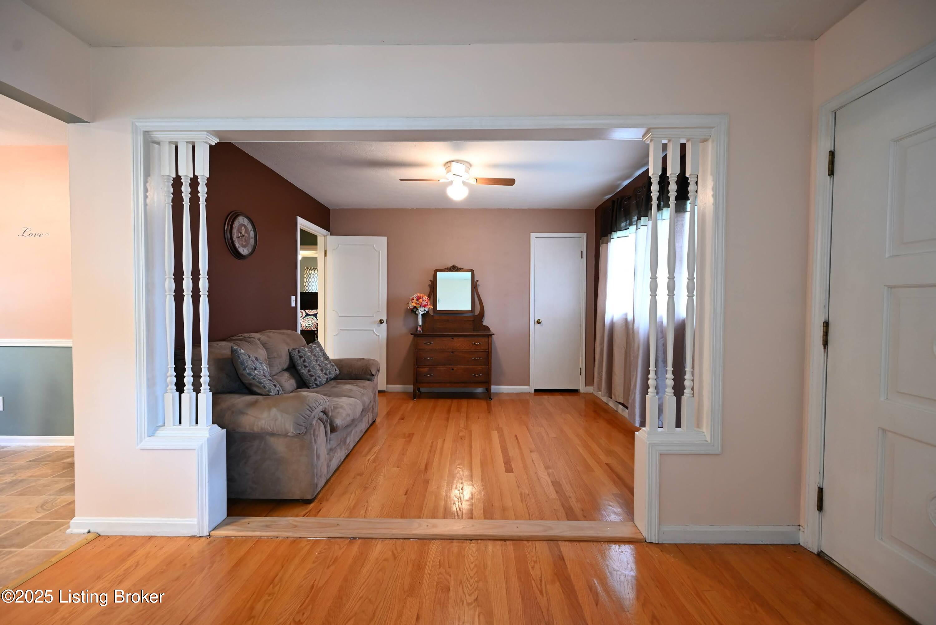 4913 D Lue Ct