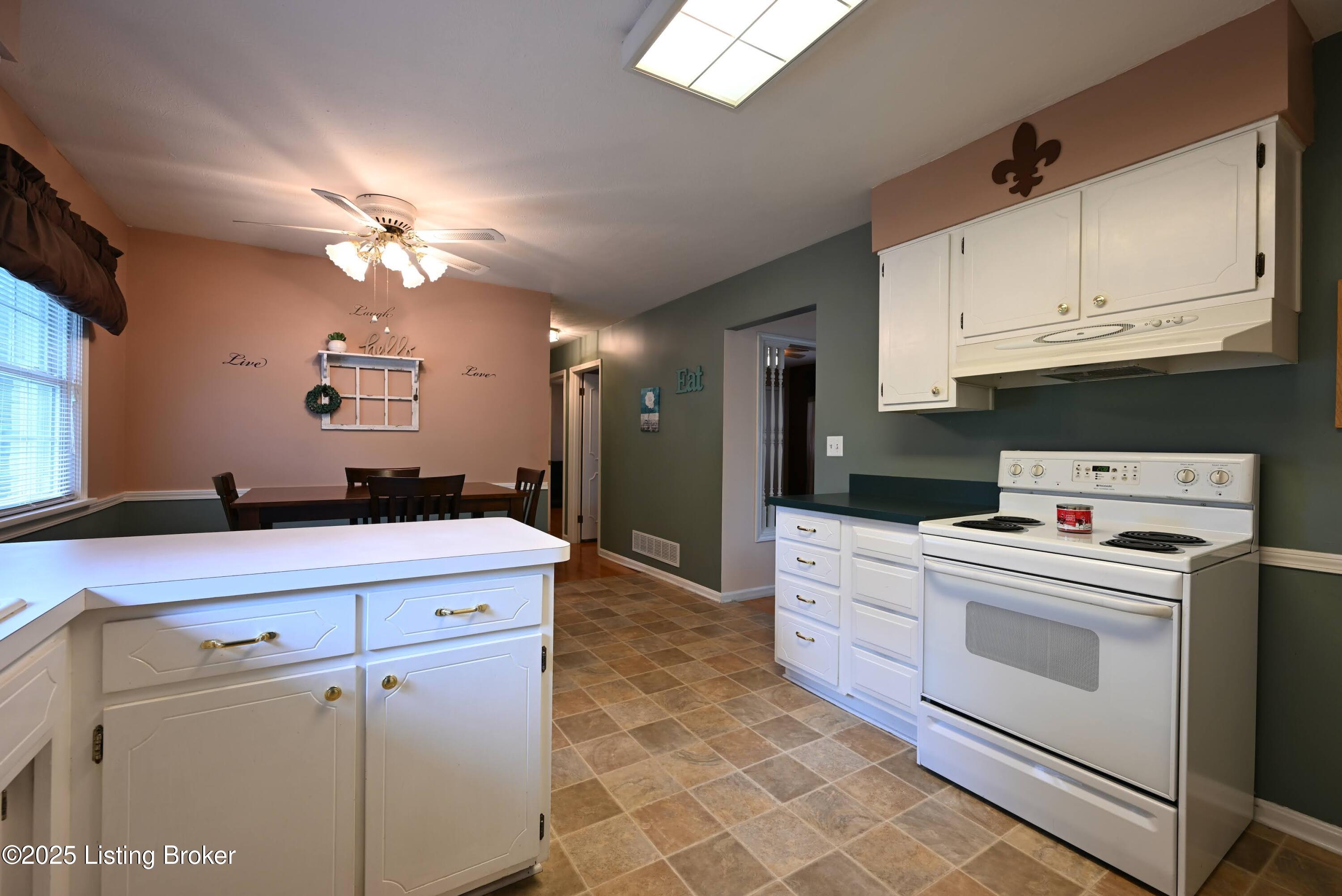 4913 D Lue Ct