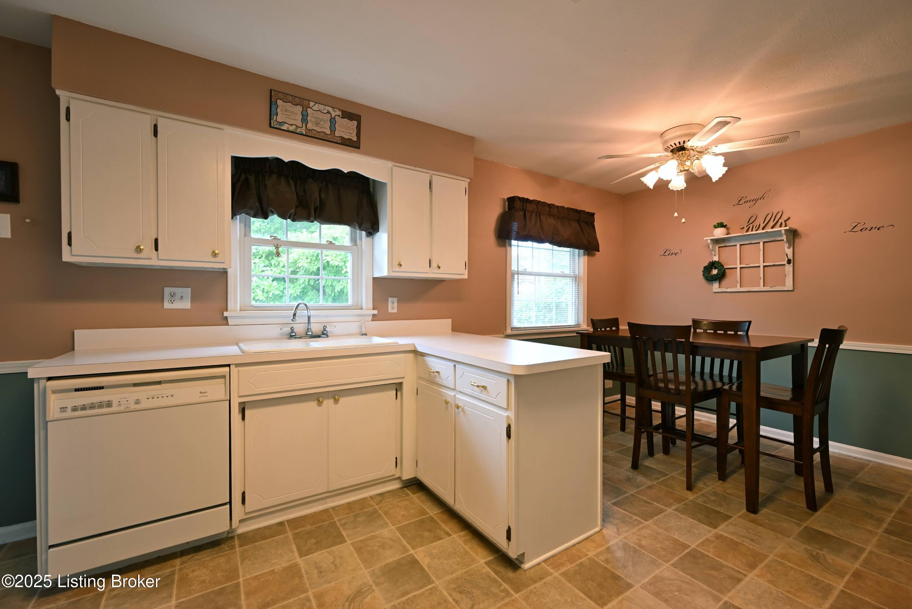 4913 D Lue Ct