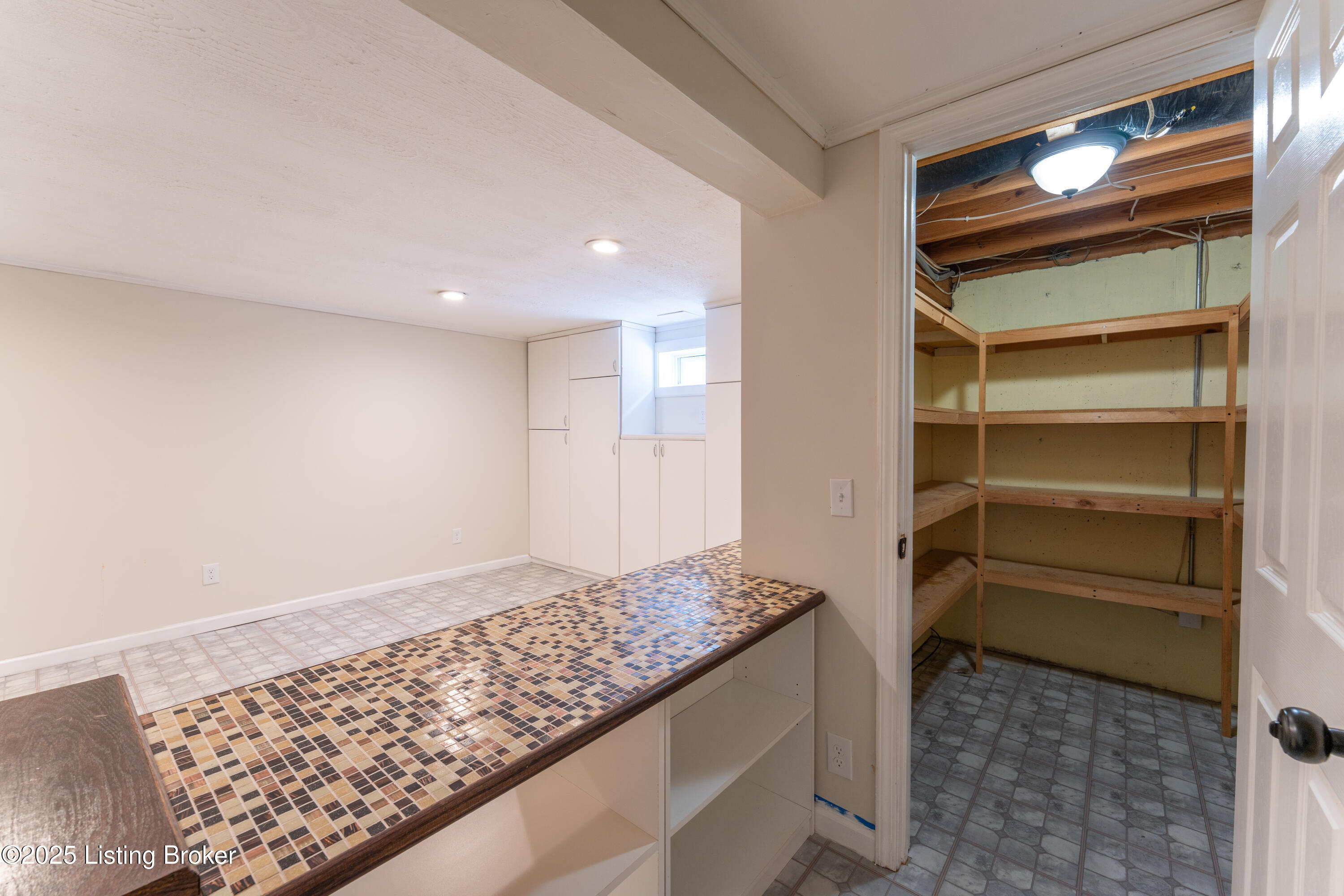 3513 Maalox Ct