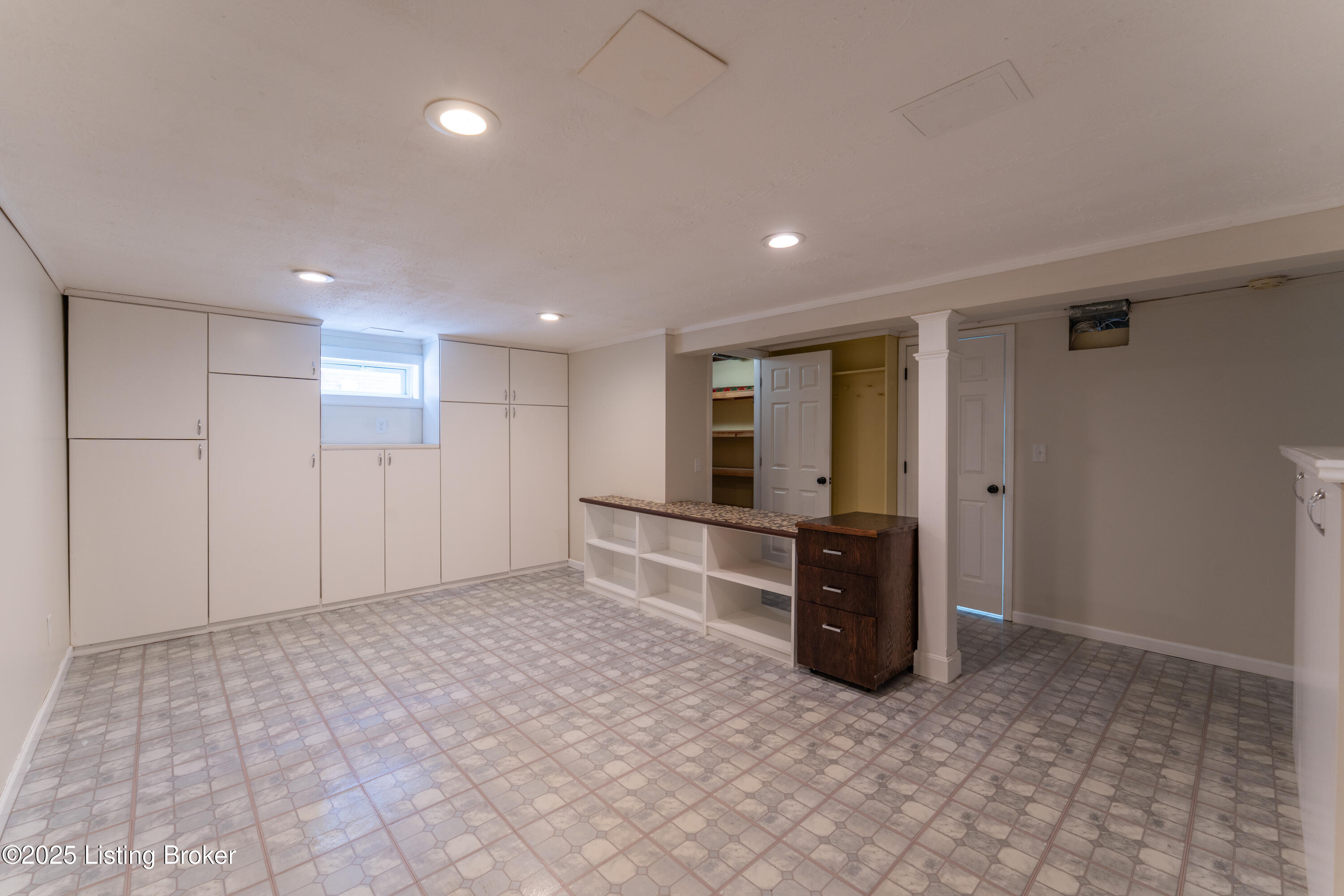 3513 Maalox Ct