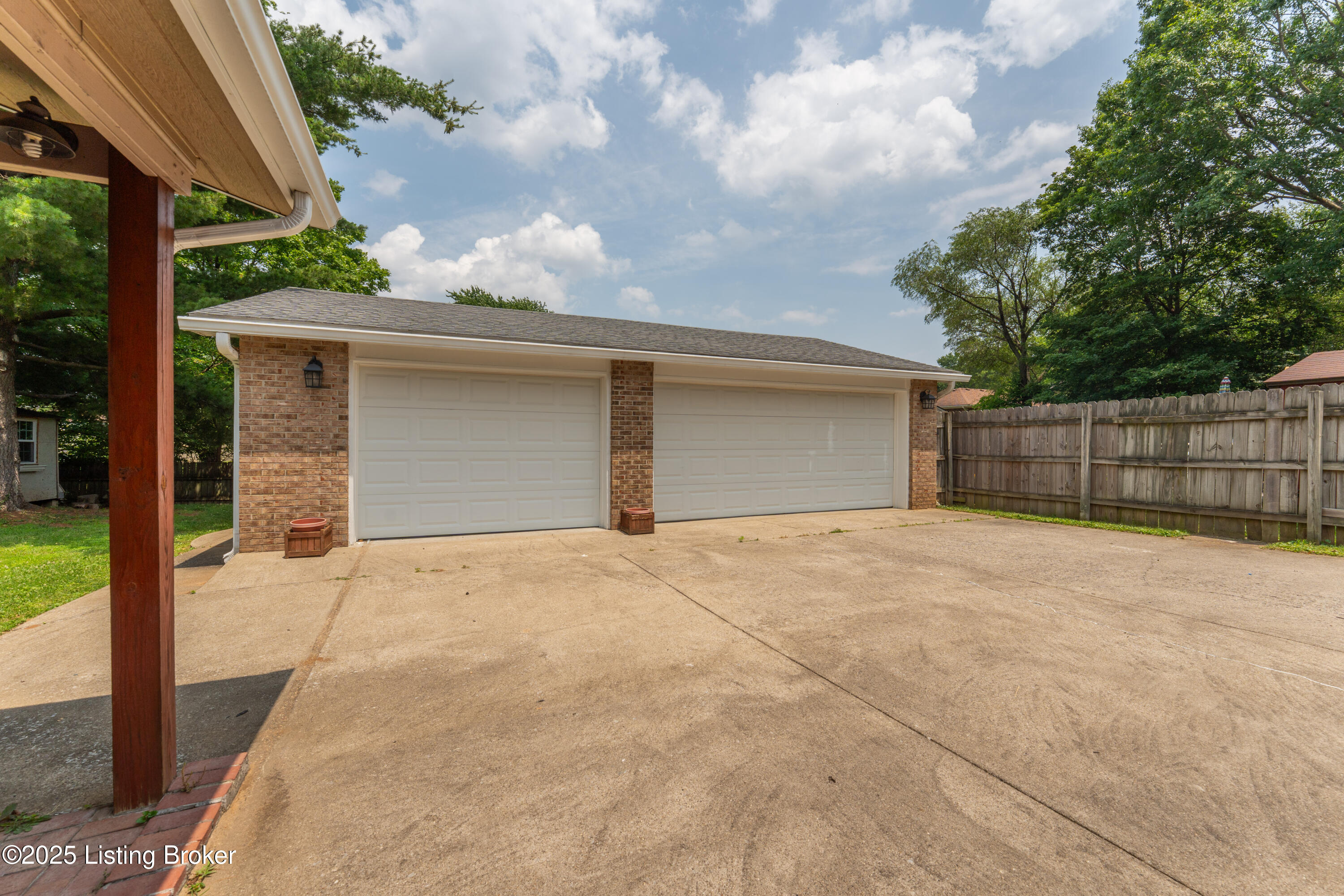 3513 Maalox Ct