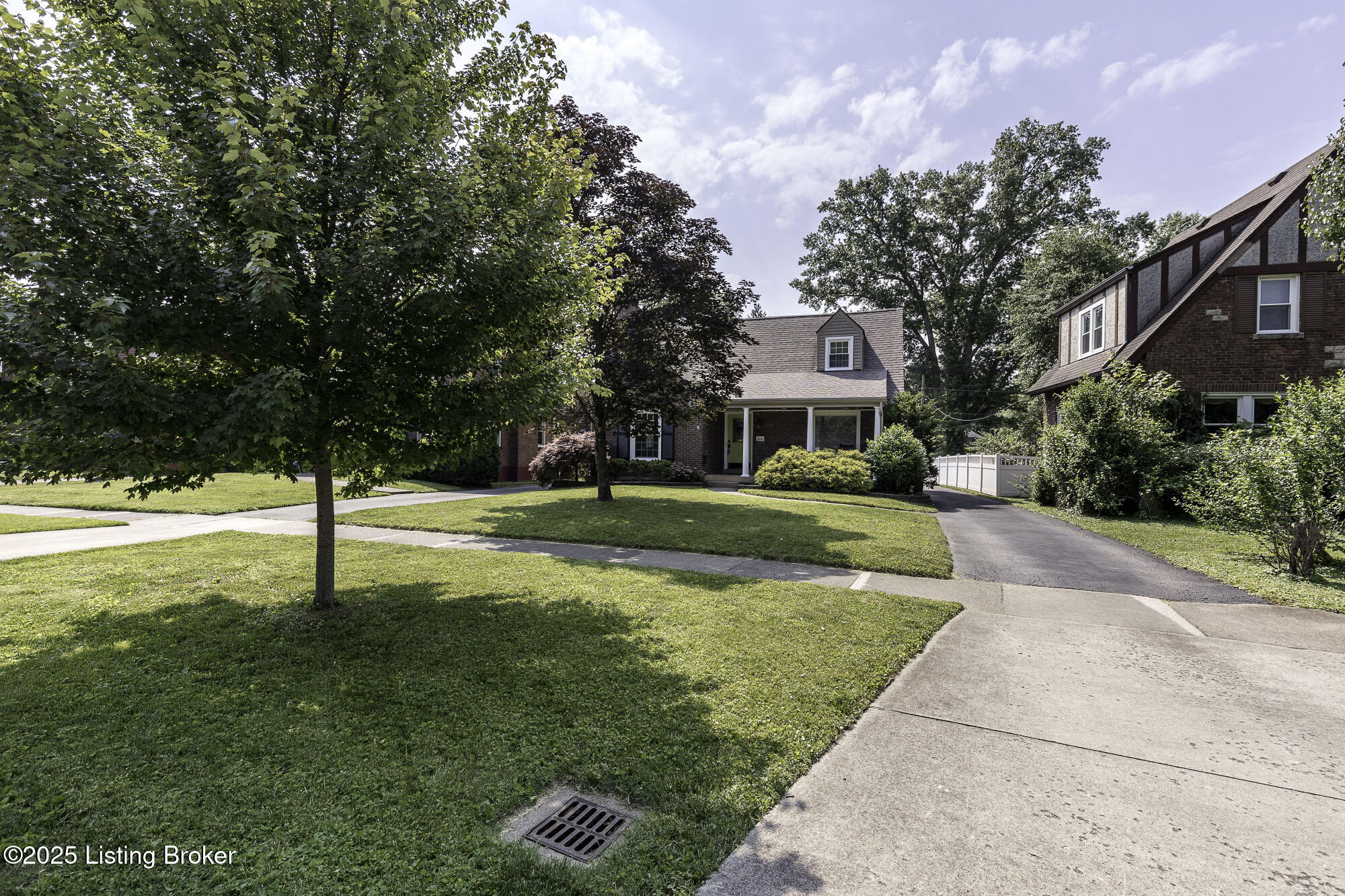 2660 Kings Hwy