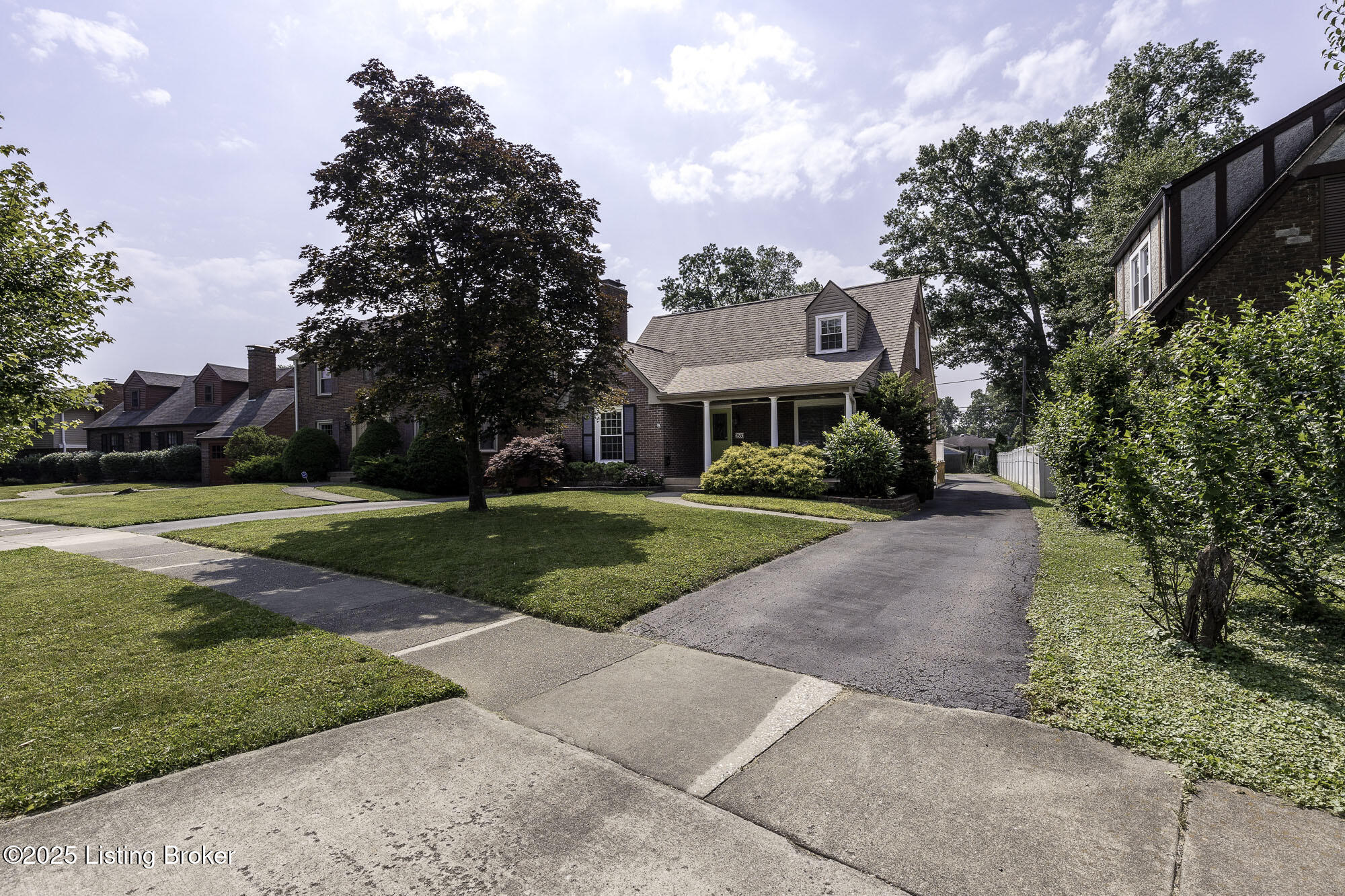2660 Kings Hwy