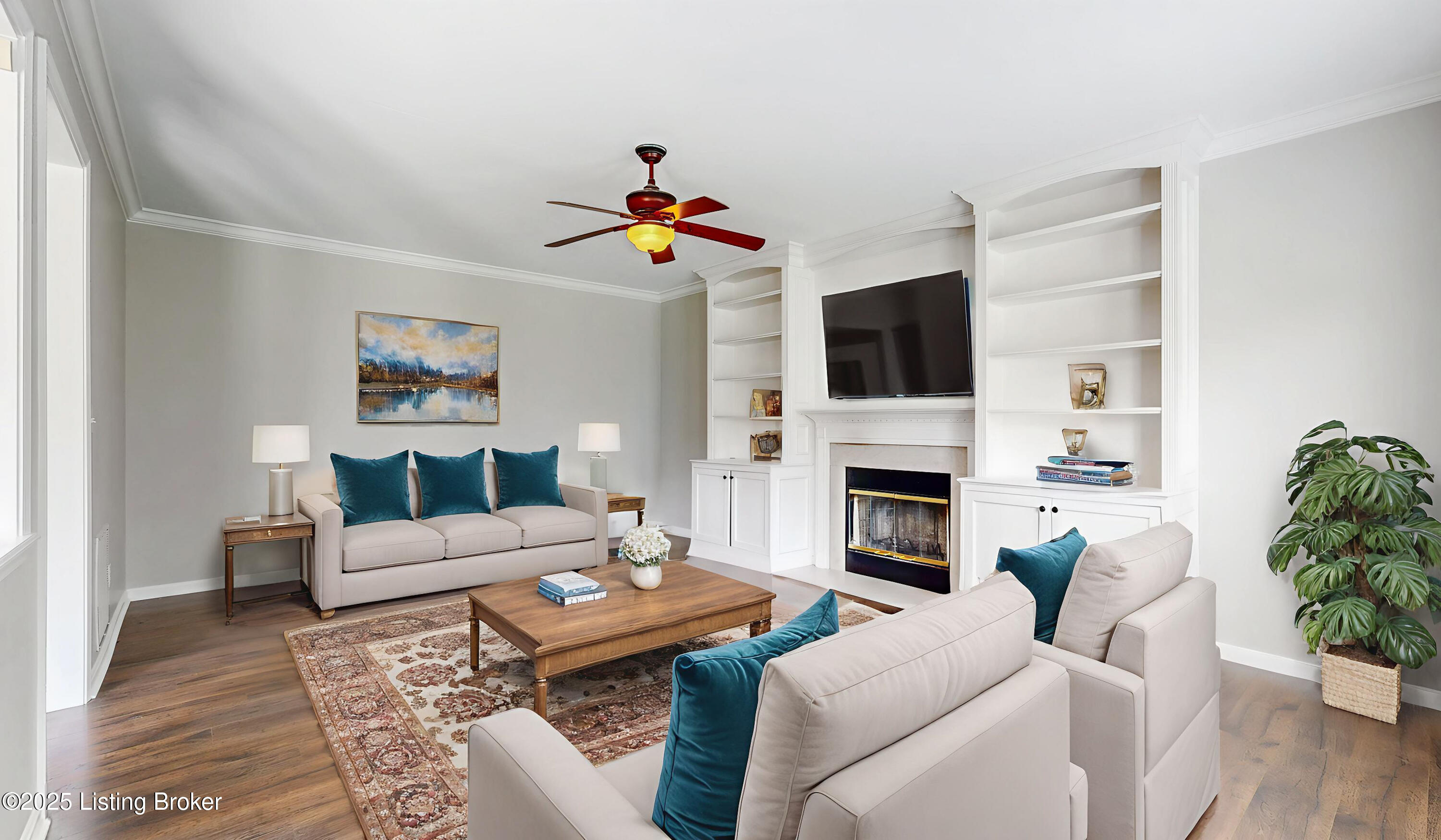 10902 Collington Dr