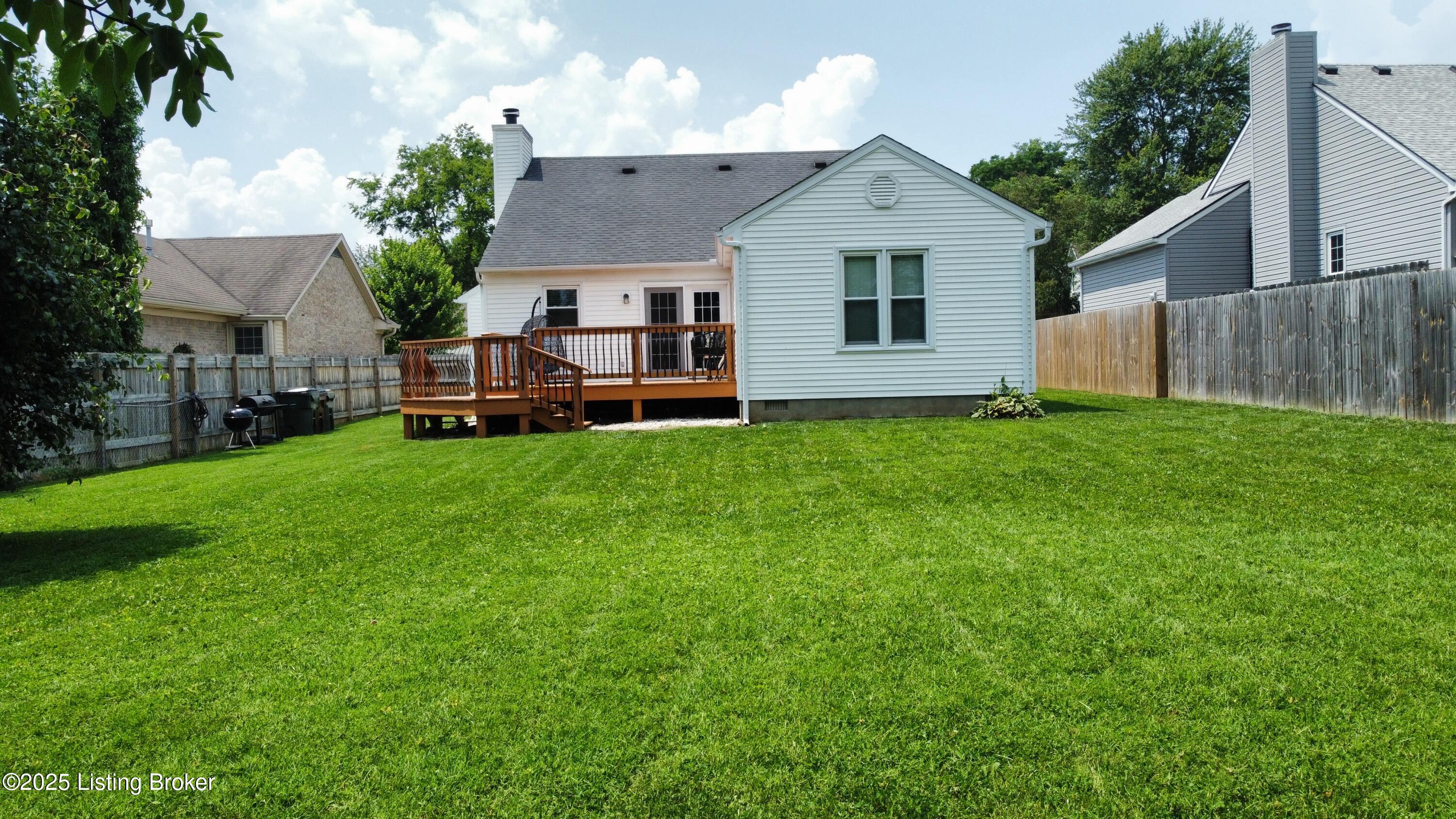 3907 Vantage Pl