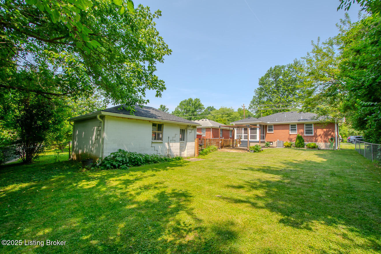 1634 Nightingale Rd