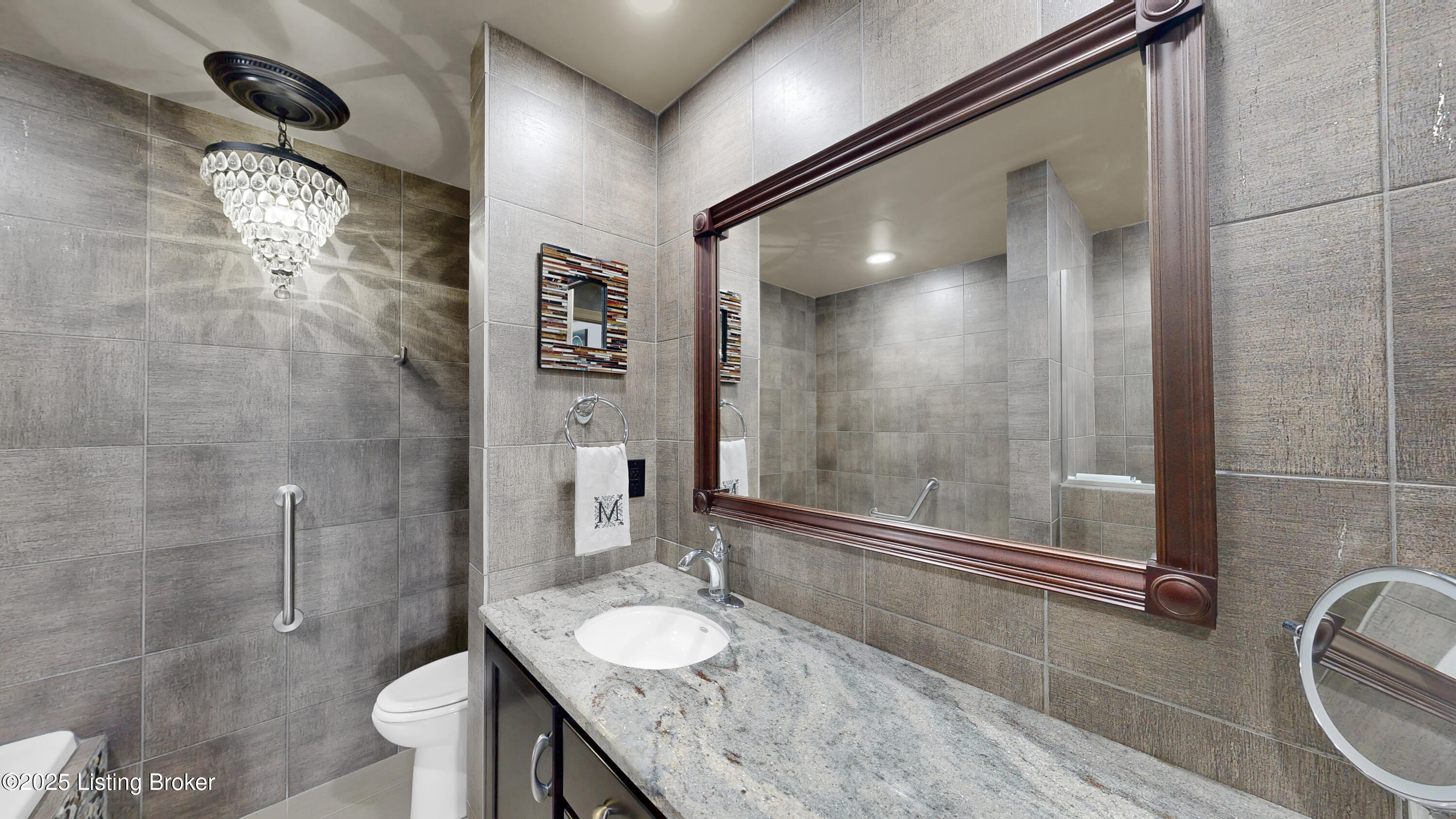 1300 Cardinal Dr 301