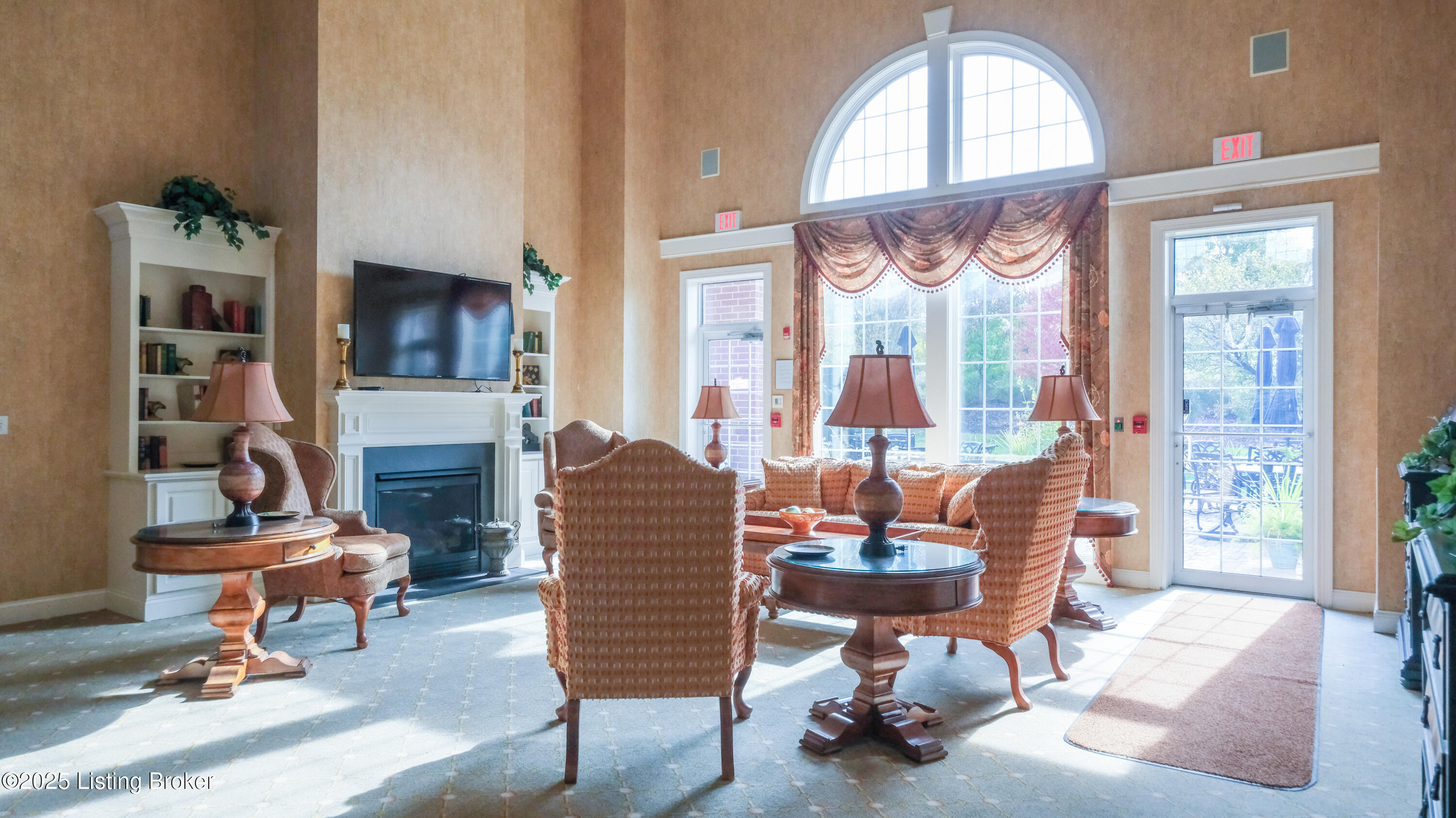 1300 Cardinal Dr 301