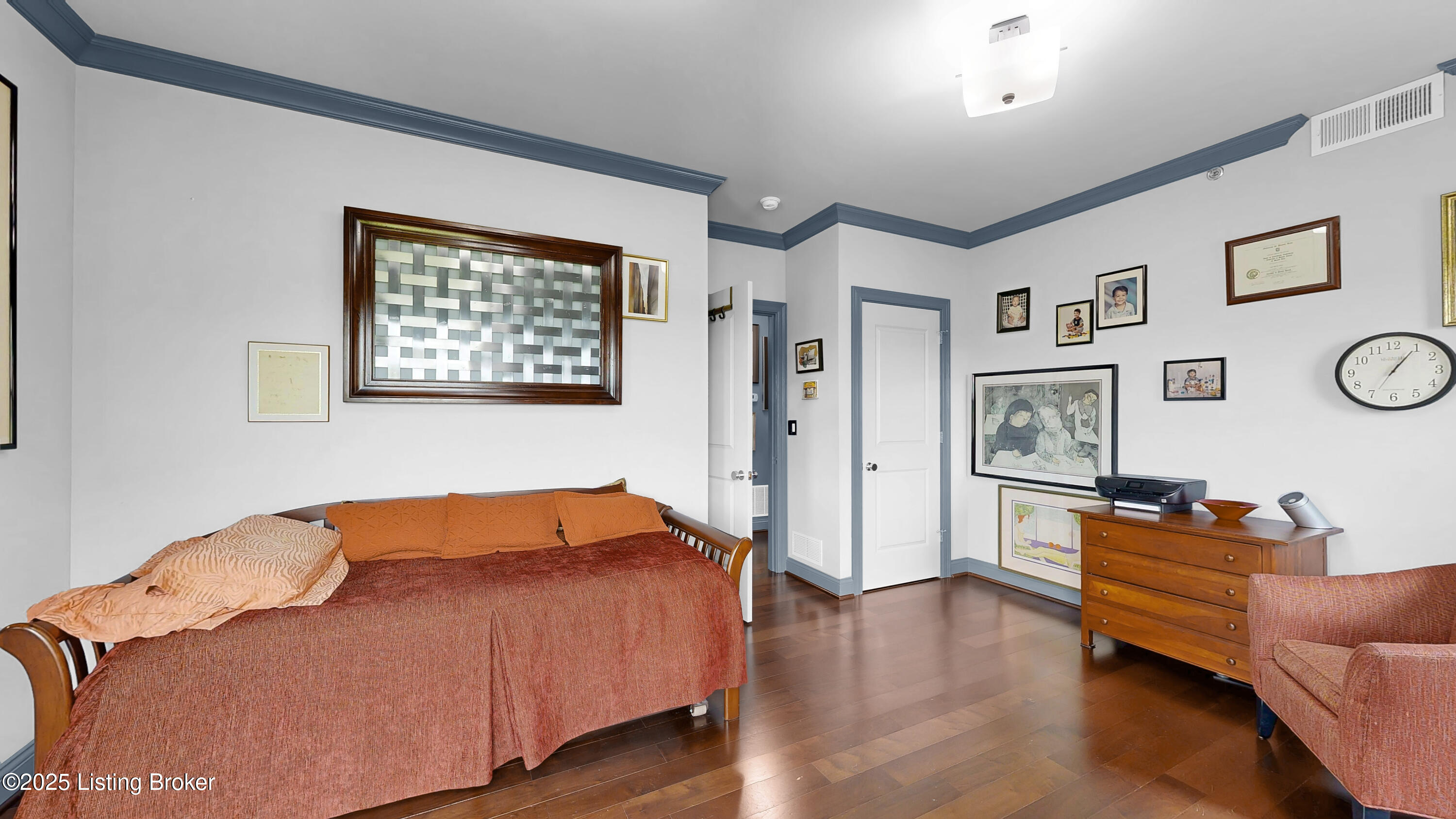 1300 Cardinal Dr 301