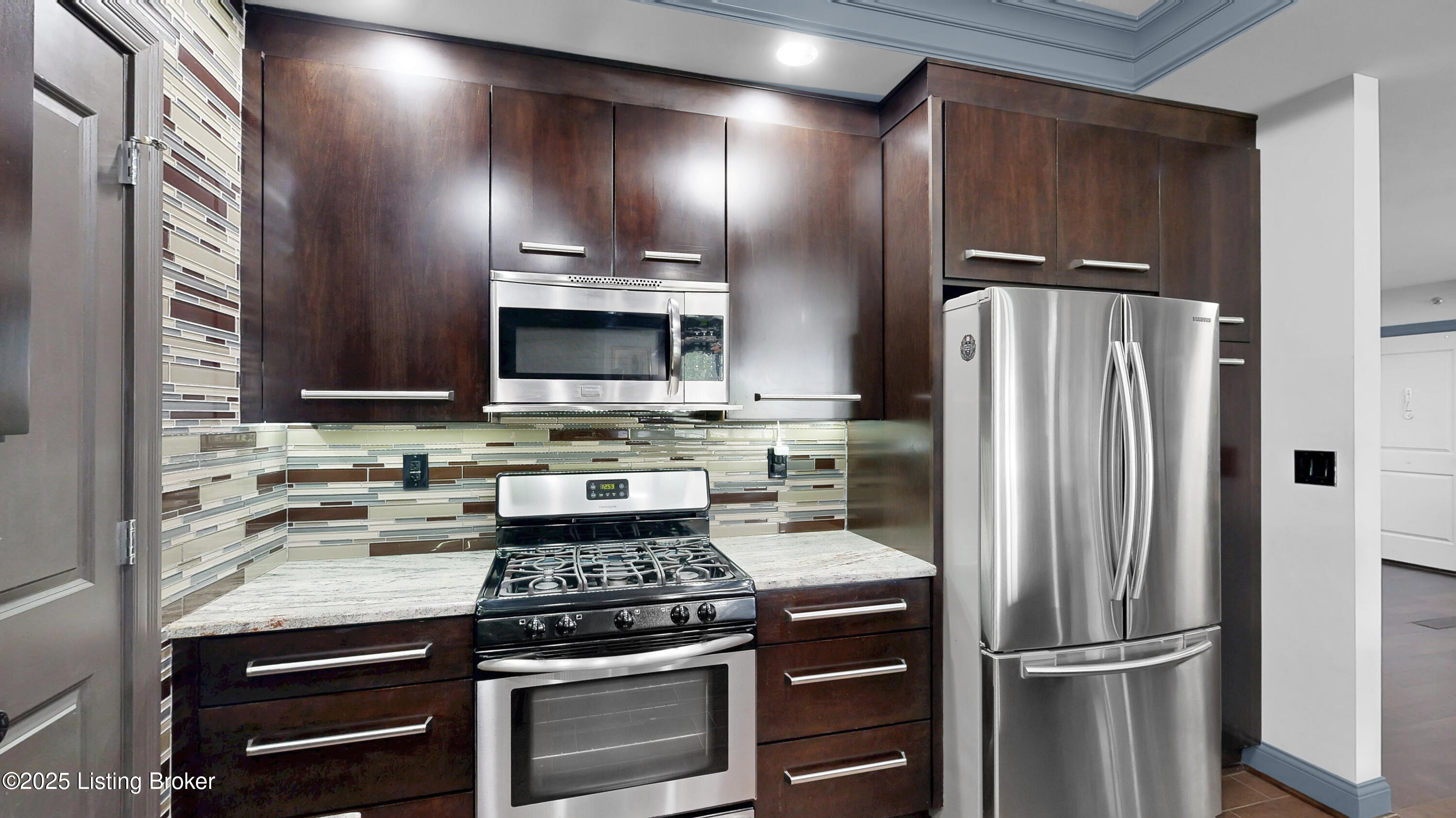 1300 Cardinal Dr 301