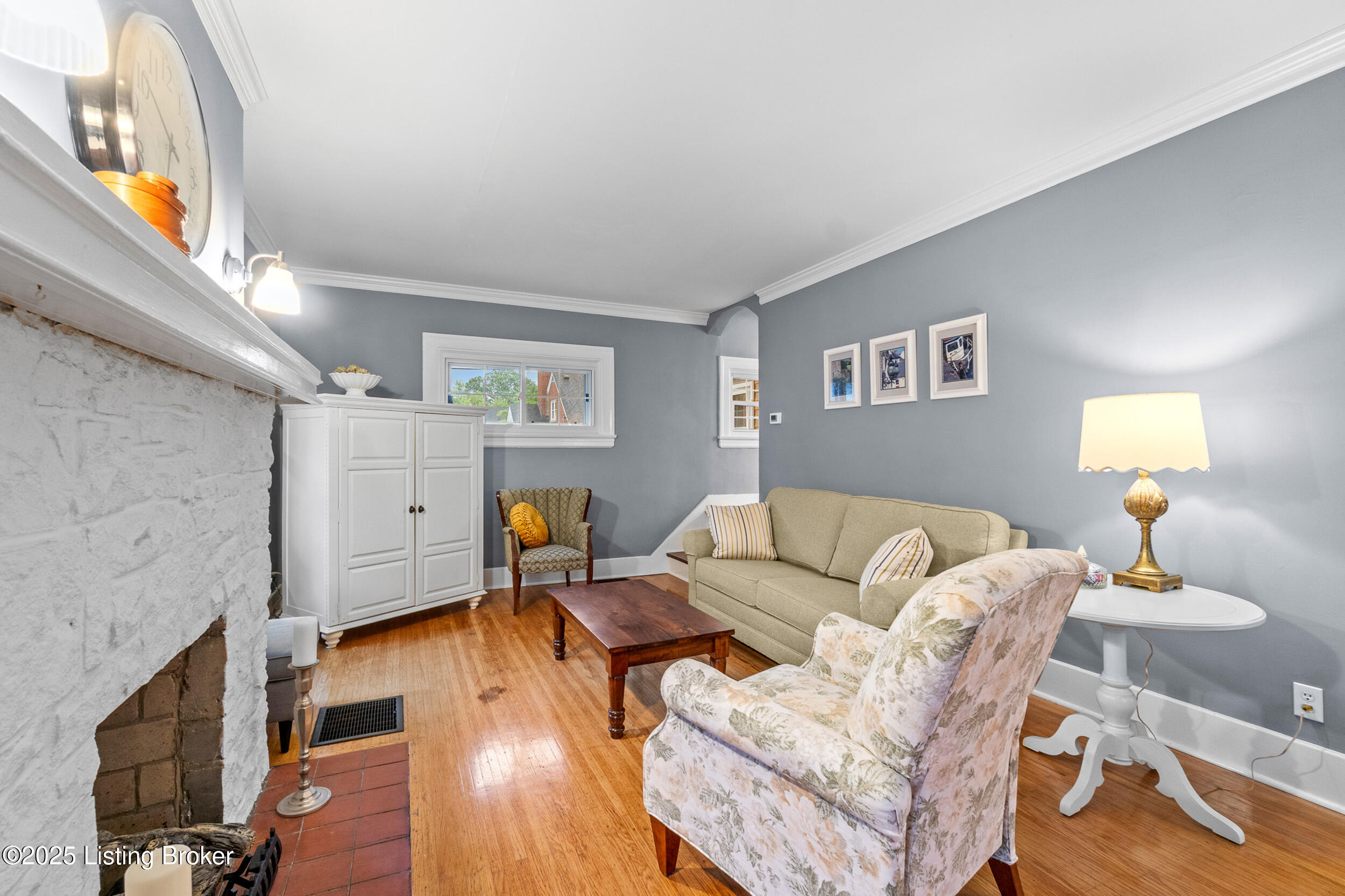 916 Greenleaf Rd