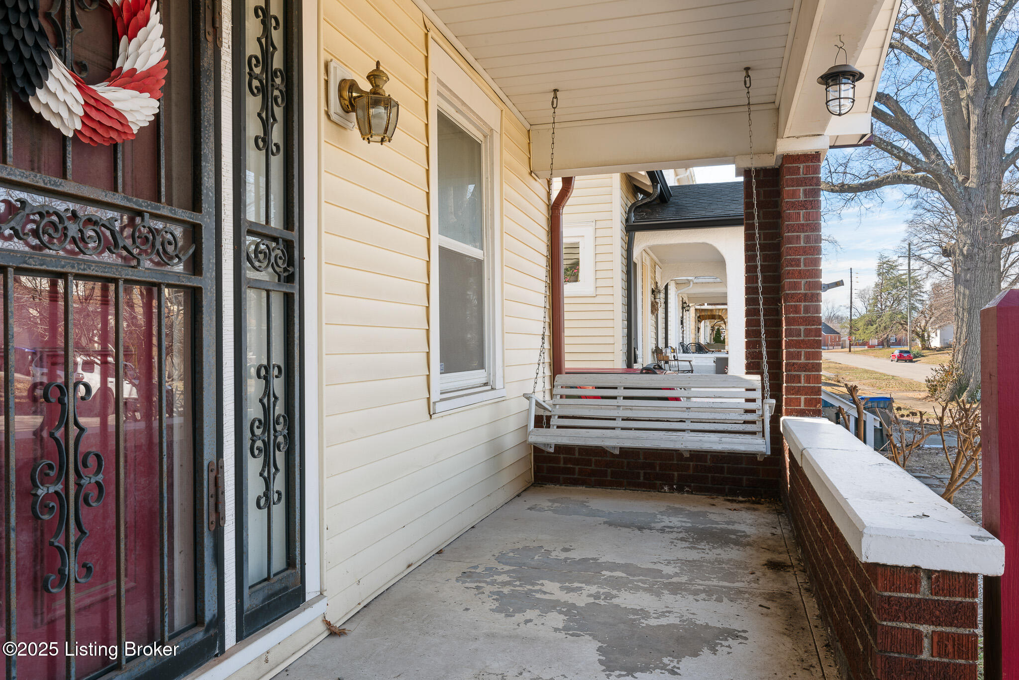 628 Harrison Ave