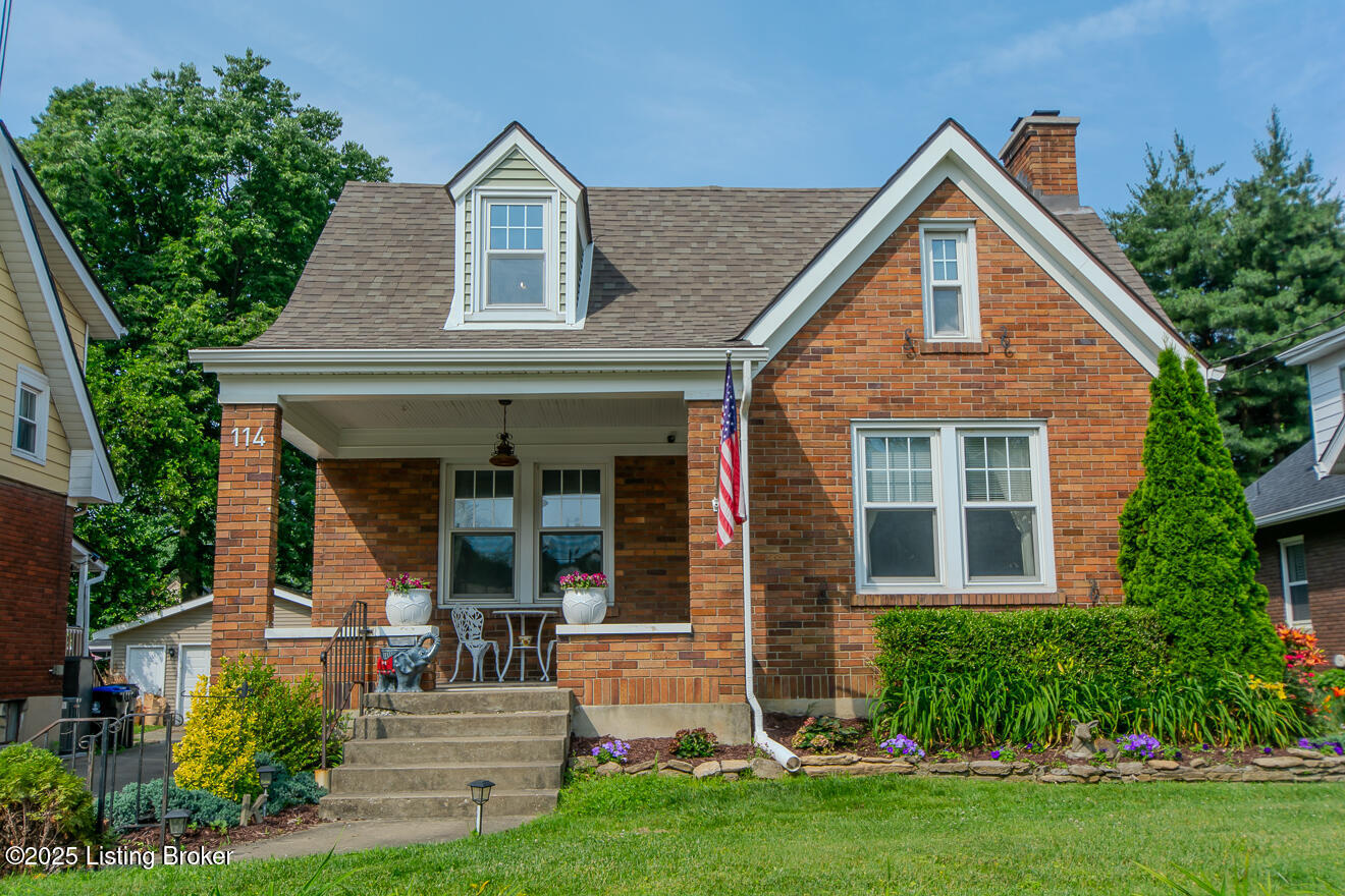 114 S Crestmoor Ave