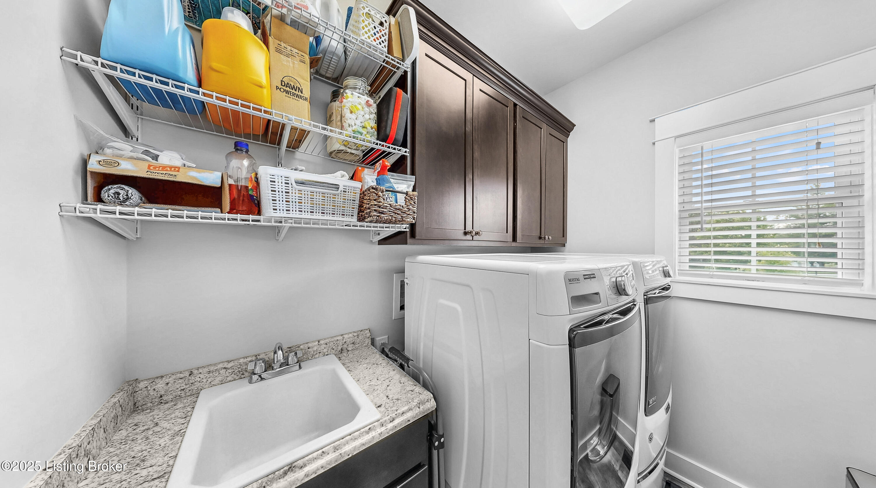 7507 Grand Oaks Dr