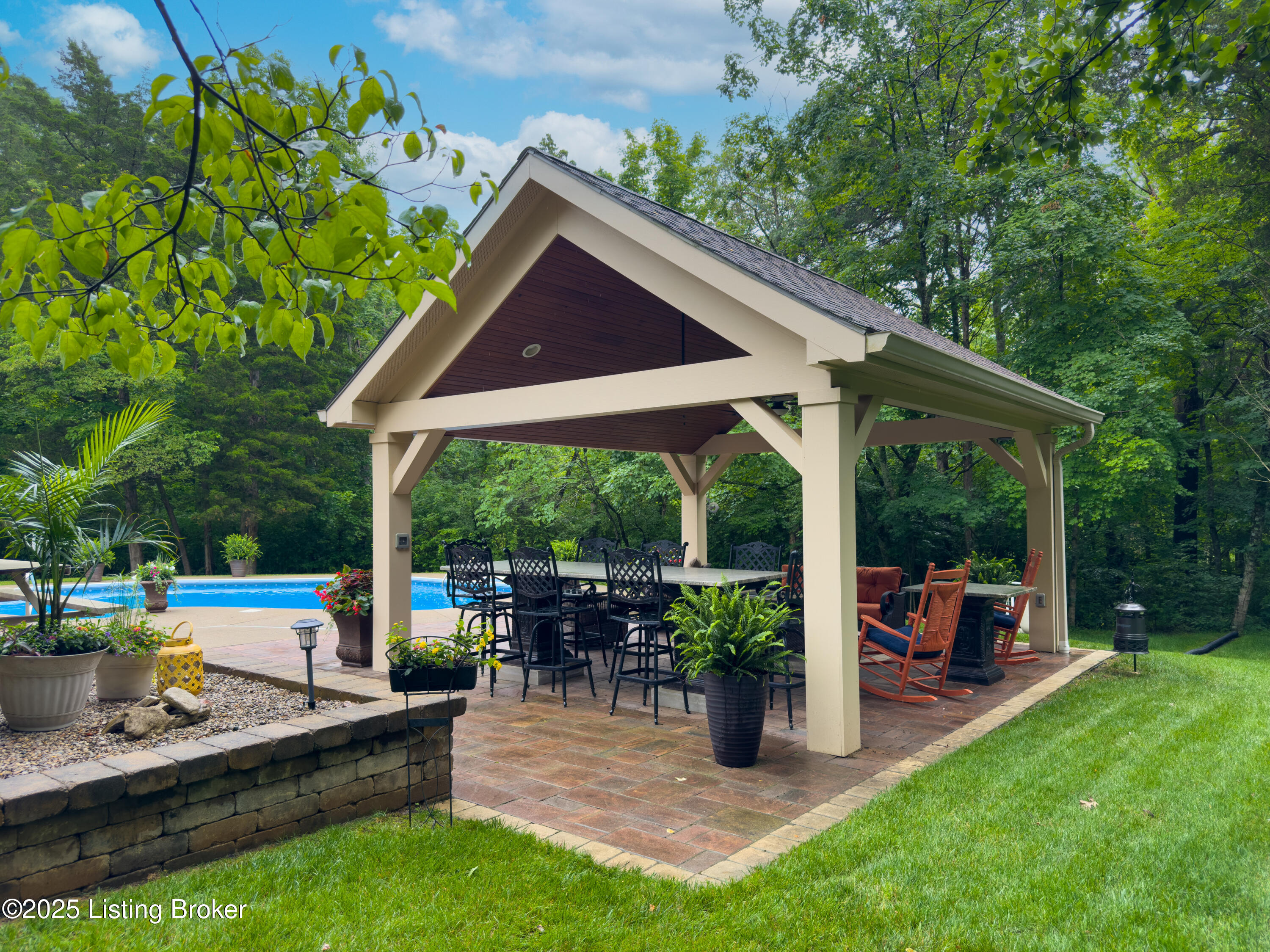 17405 Creek Run Dr