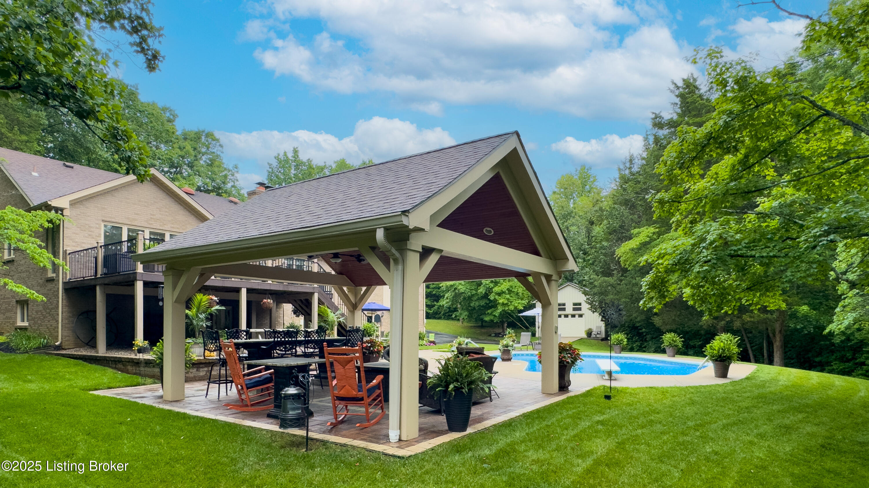 17405 Creek Run Dr