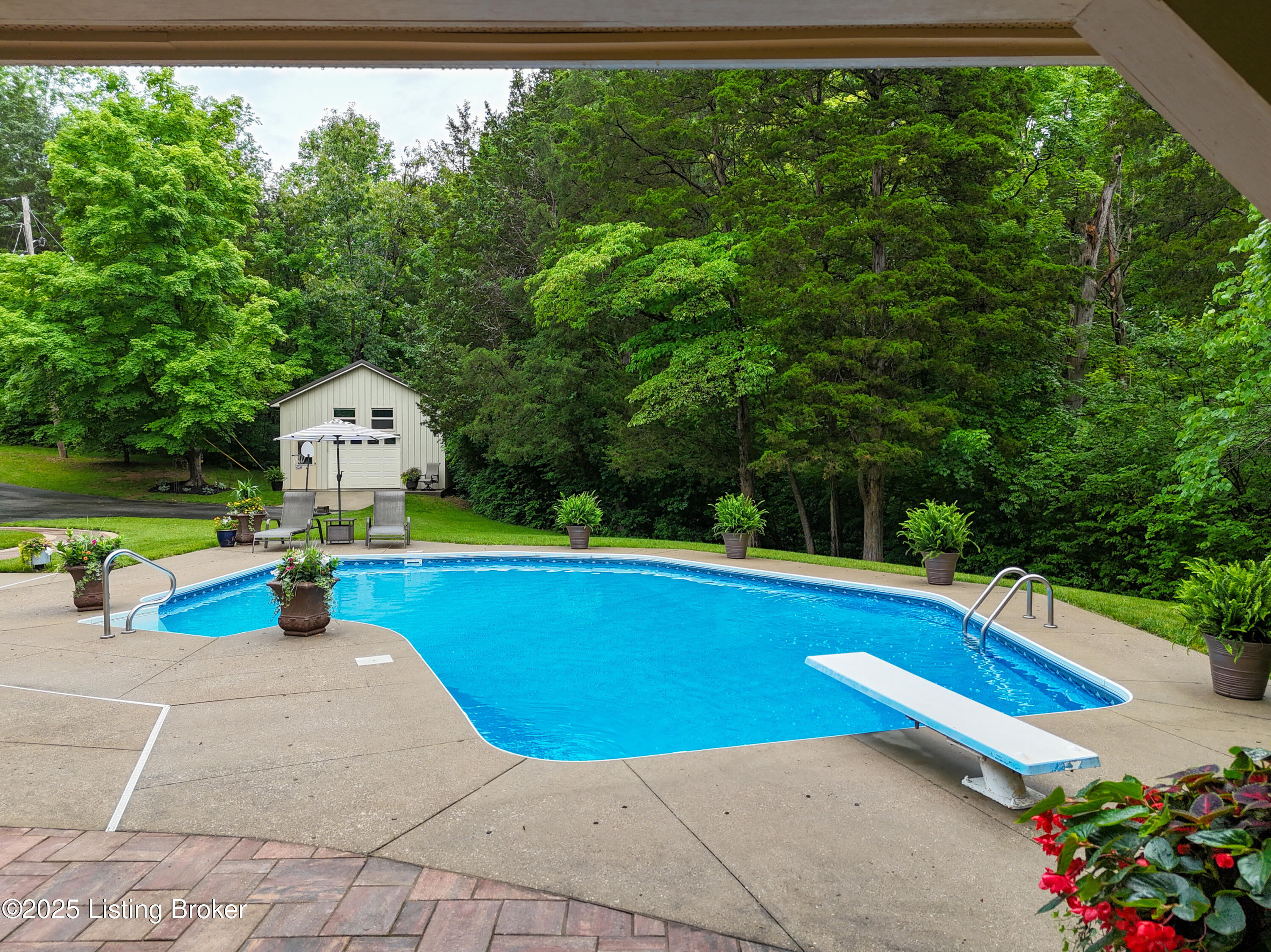 17405 Creek Run Dr