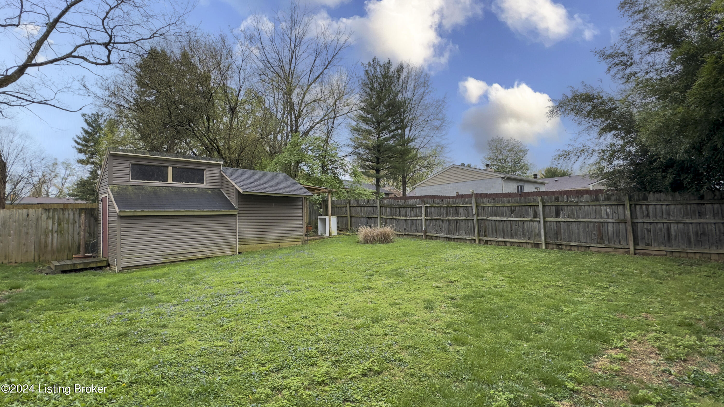4808 Redmon Ct