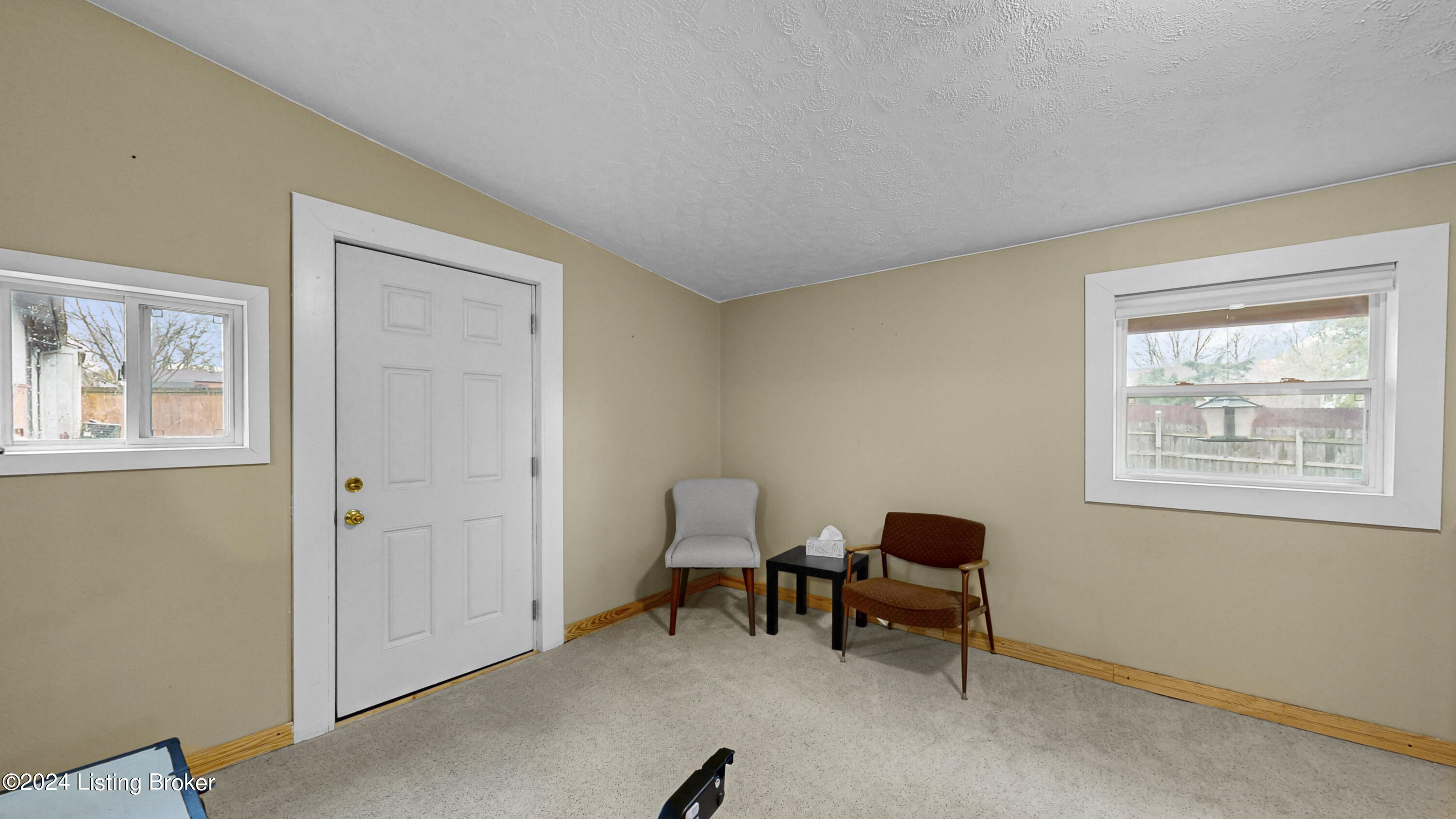 4808 Redmon Ct