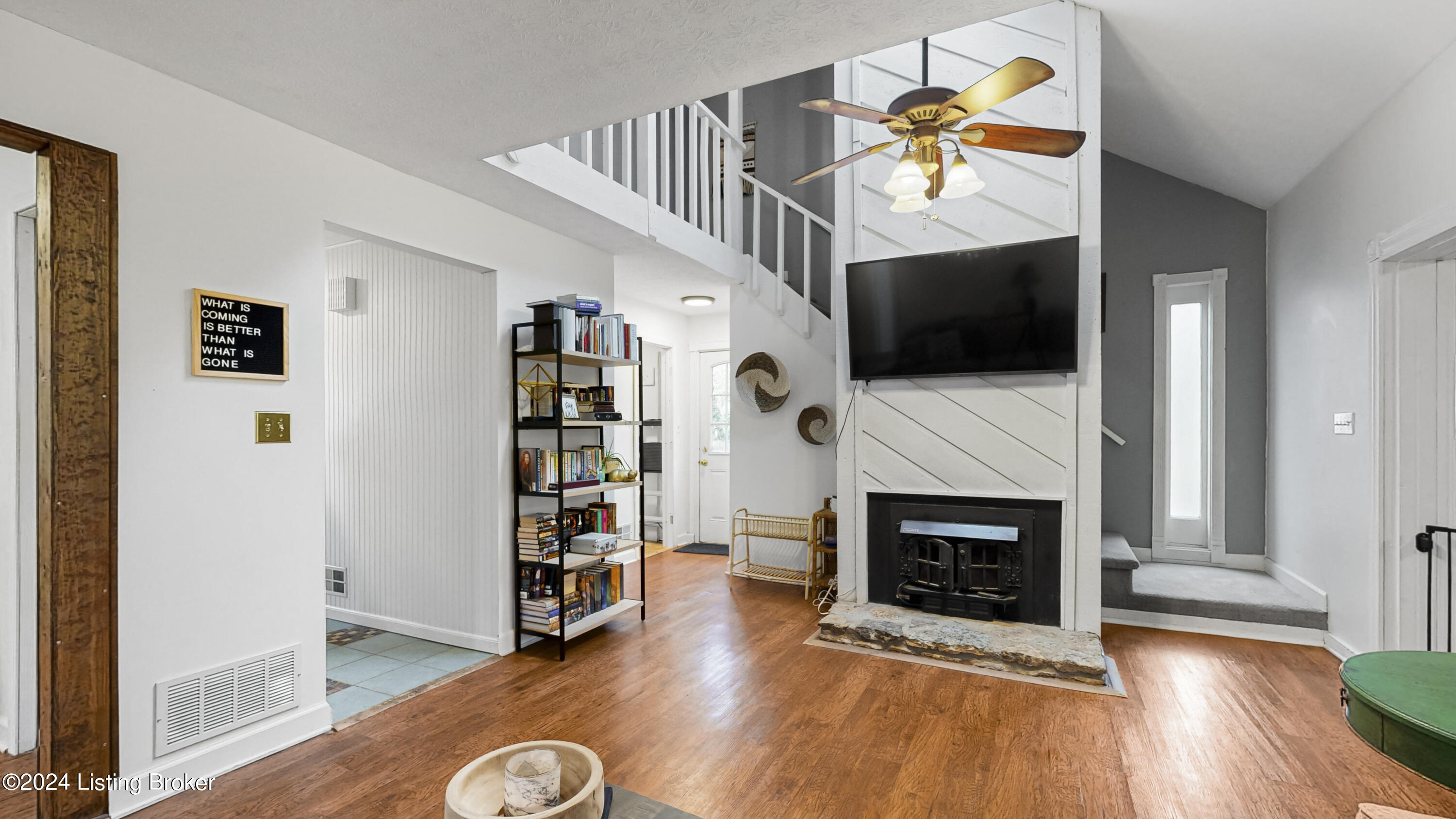 4808 Redmon Ct