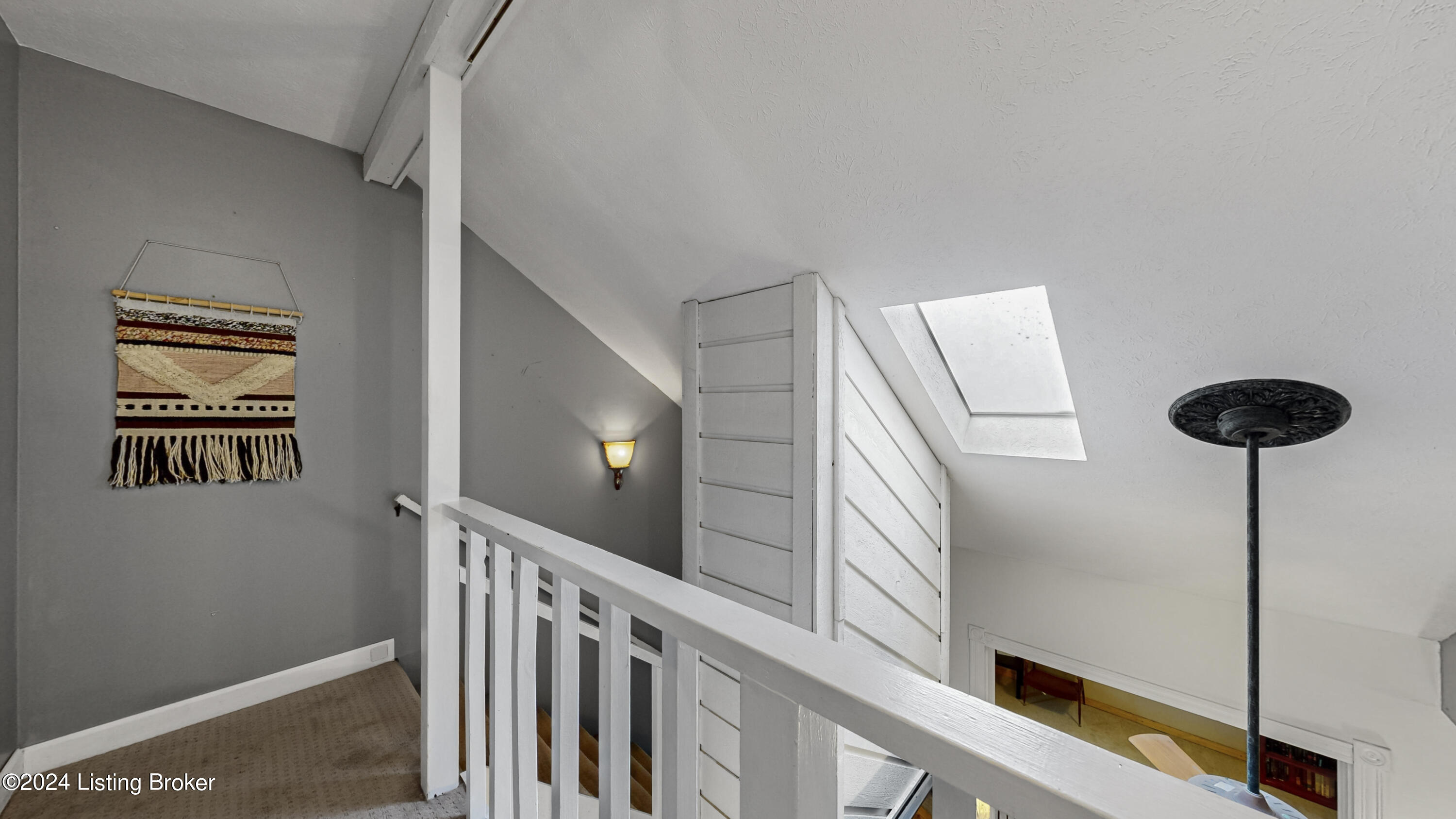 4808 Redmon Ct