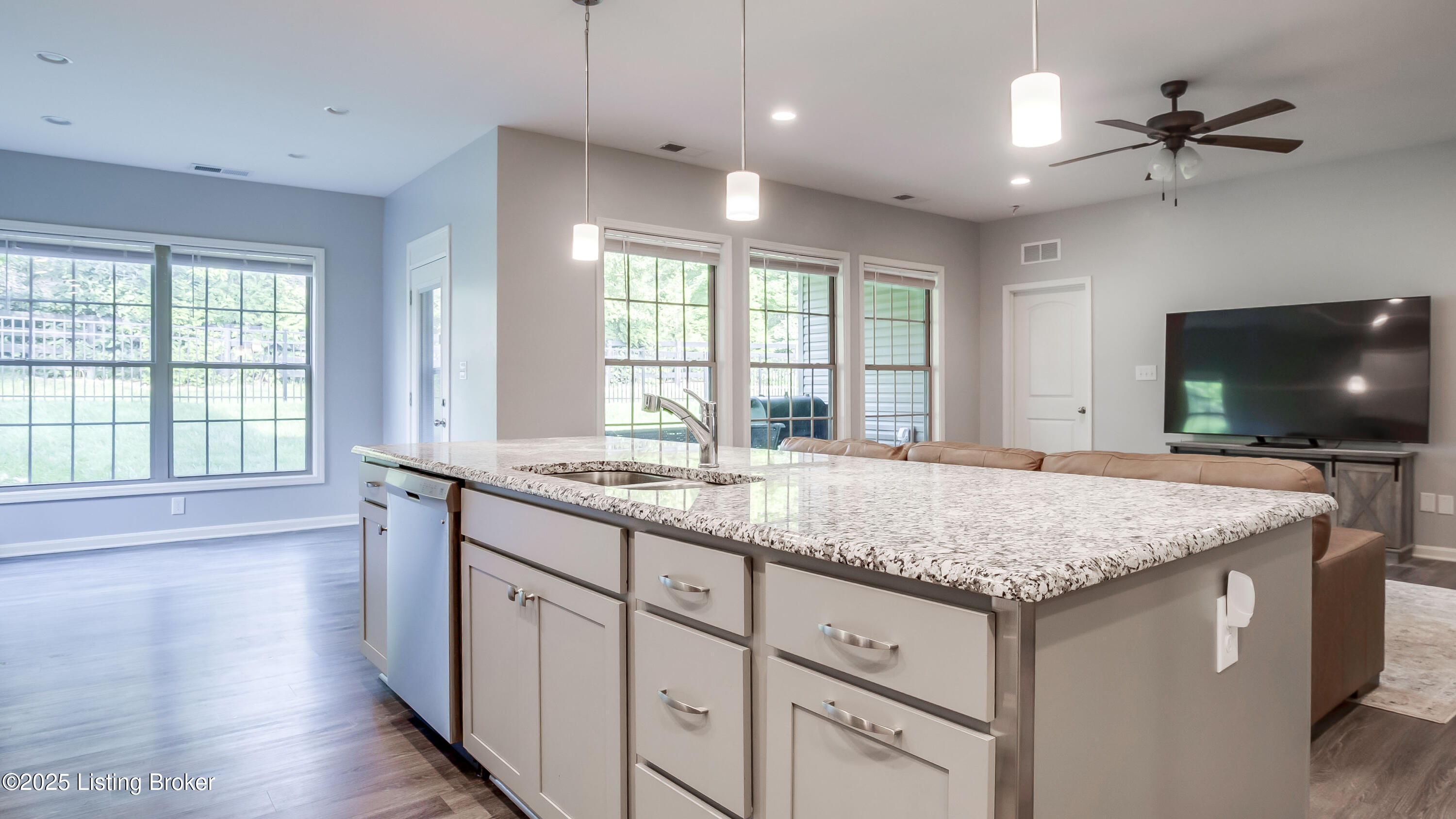 125 Belden Trail