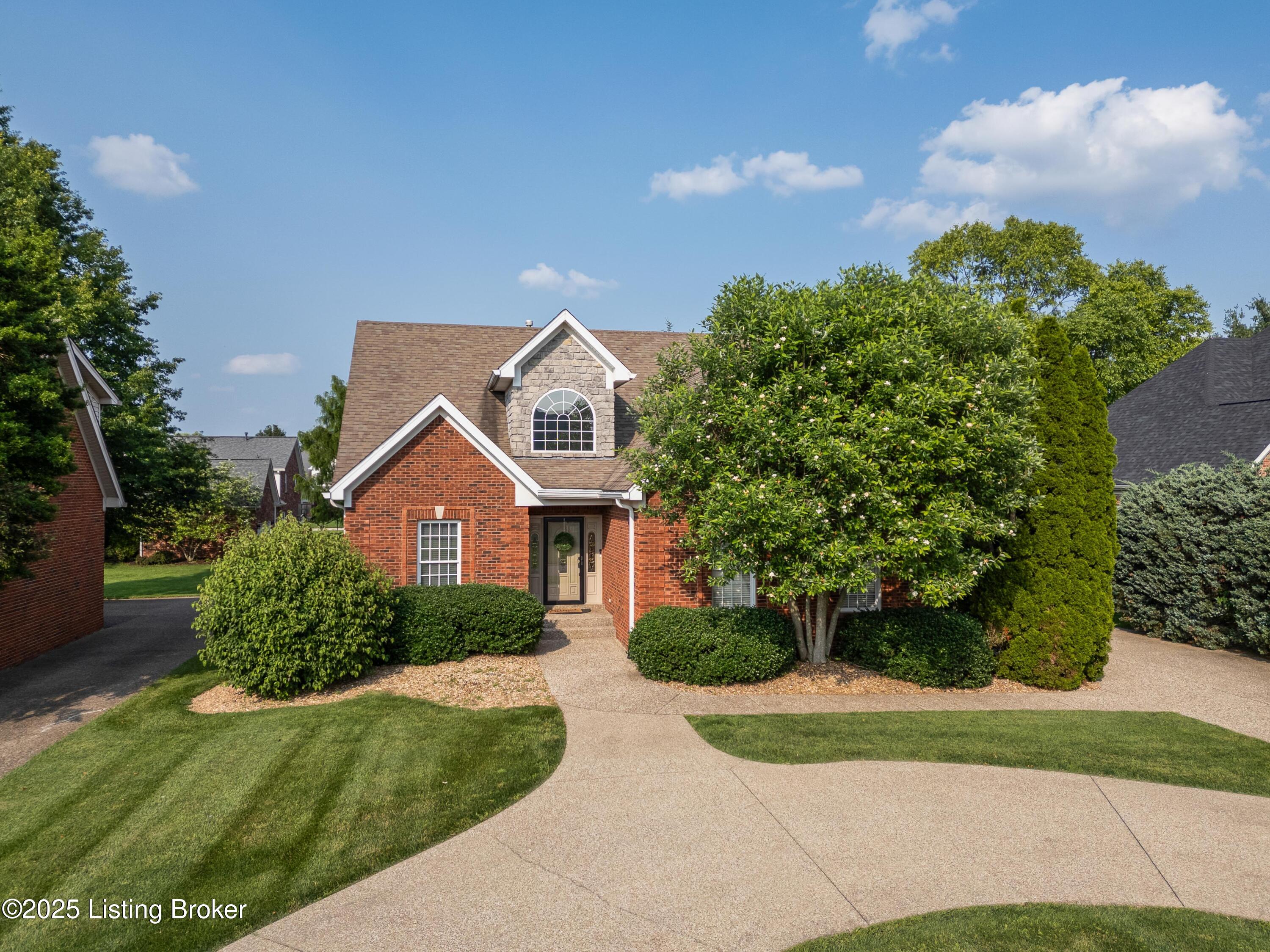 6205 Elizabeth Ct