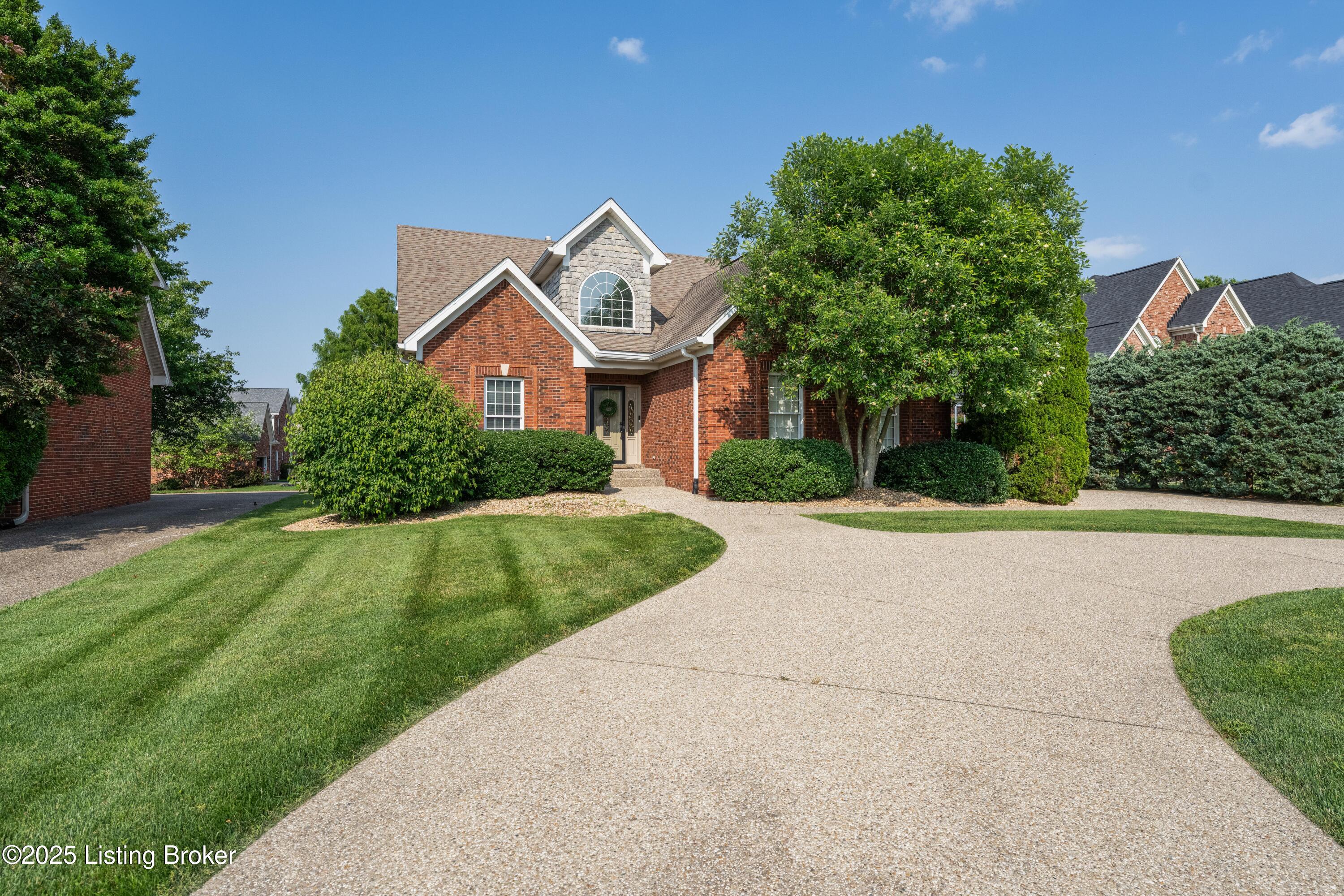 6205 Elizabeth Ct