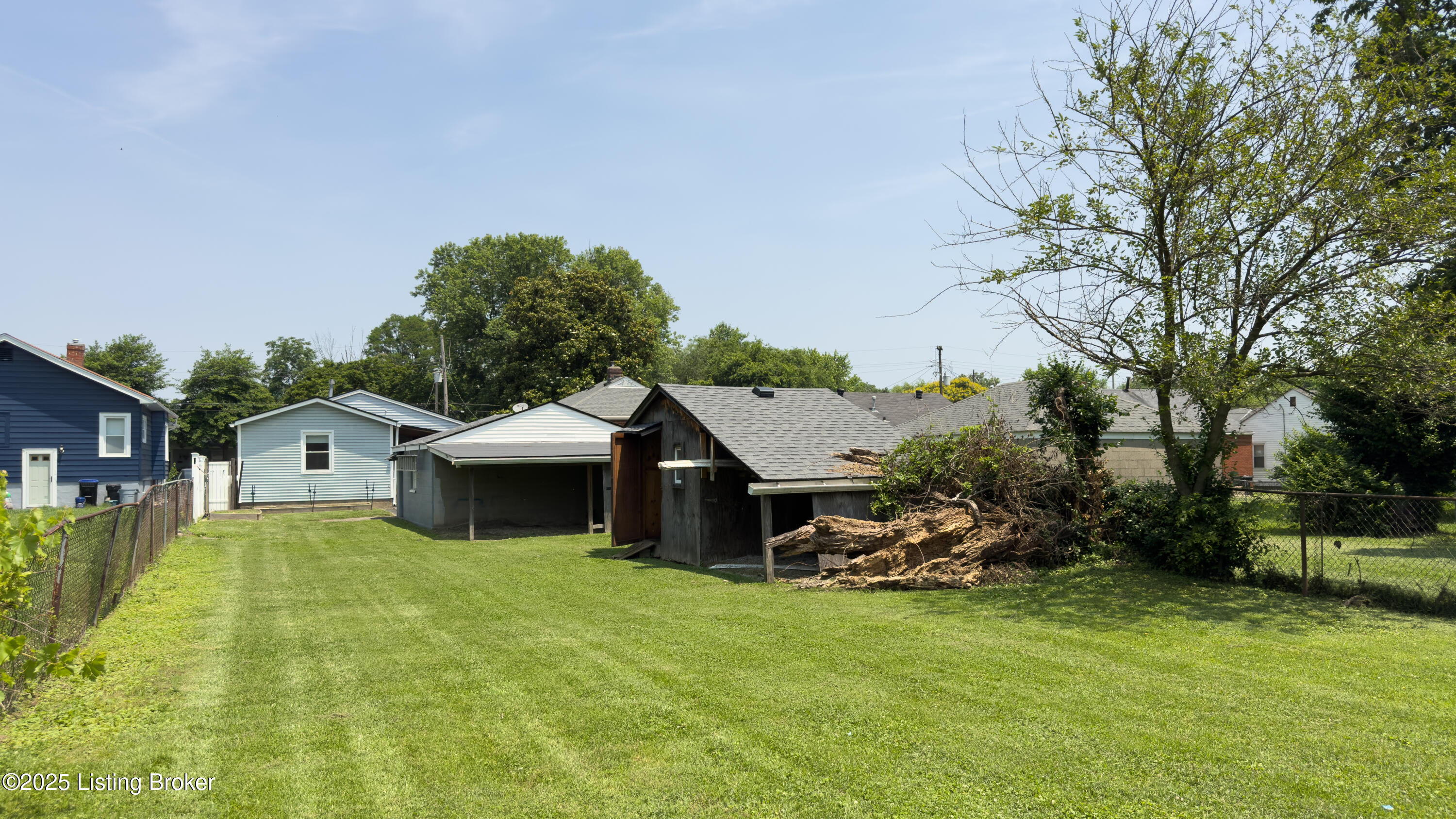 116 E Southern Heights Ave