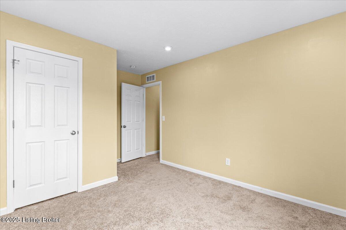 11210 Remembrance Ln