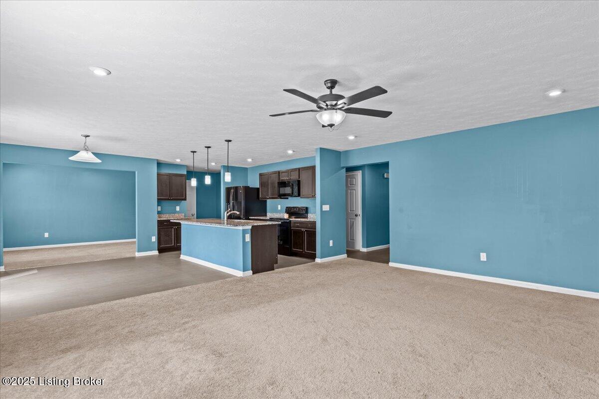 11210 Remembrance Ln