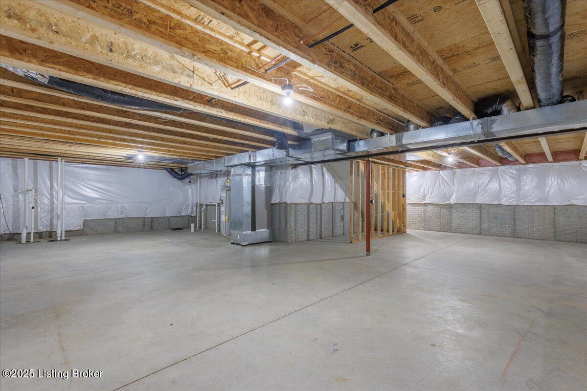 11210 Remembrance Ln