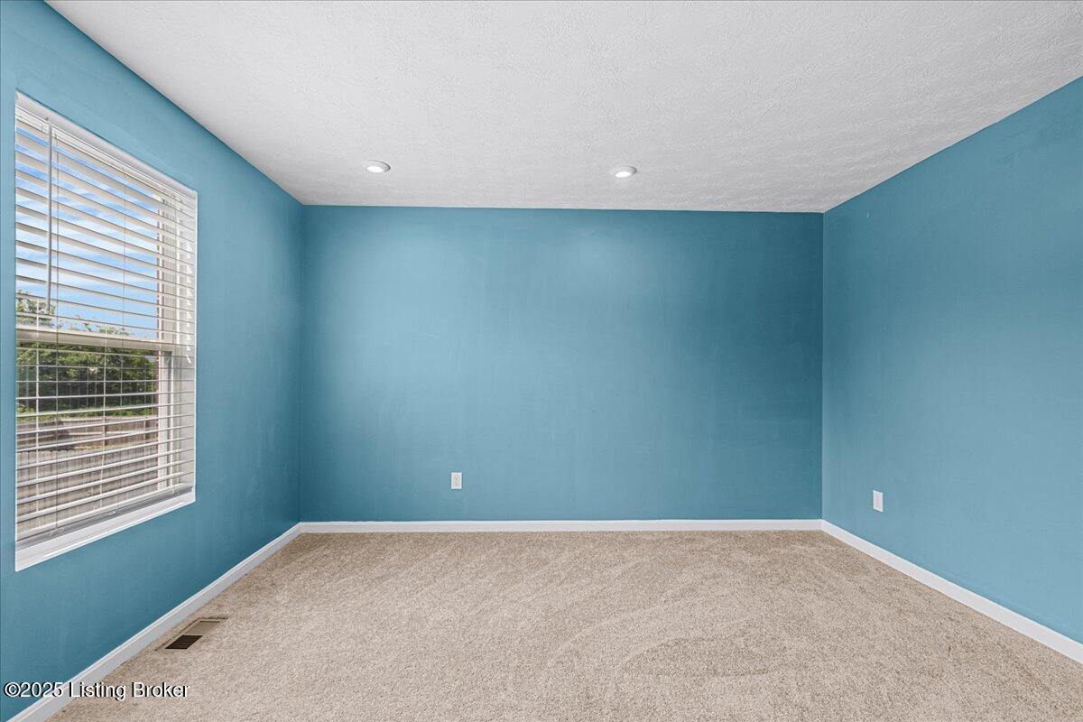 11210 Remembrance Ln