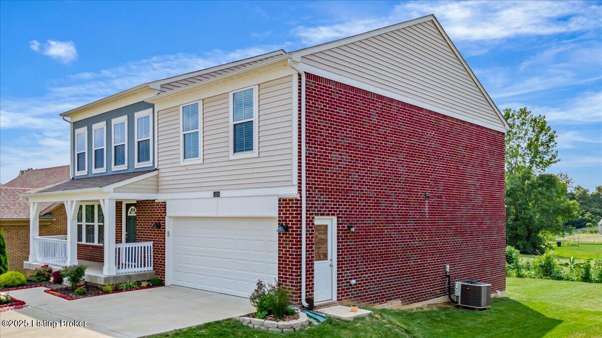 11210 Remembrance Ln