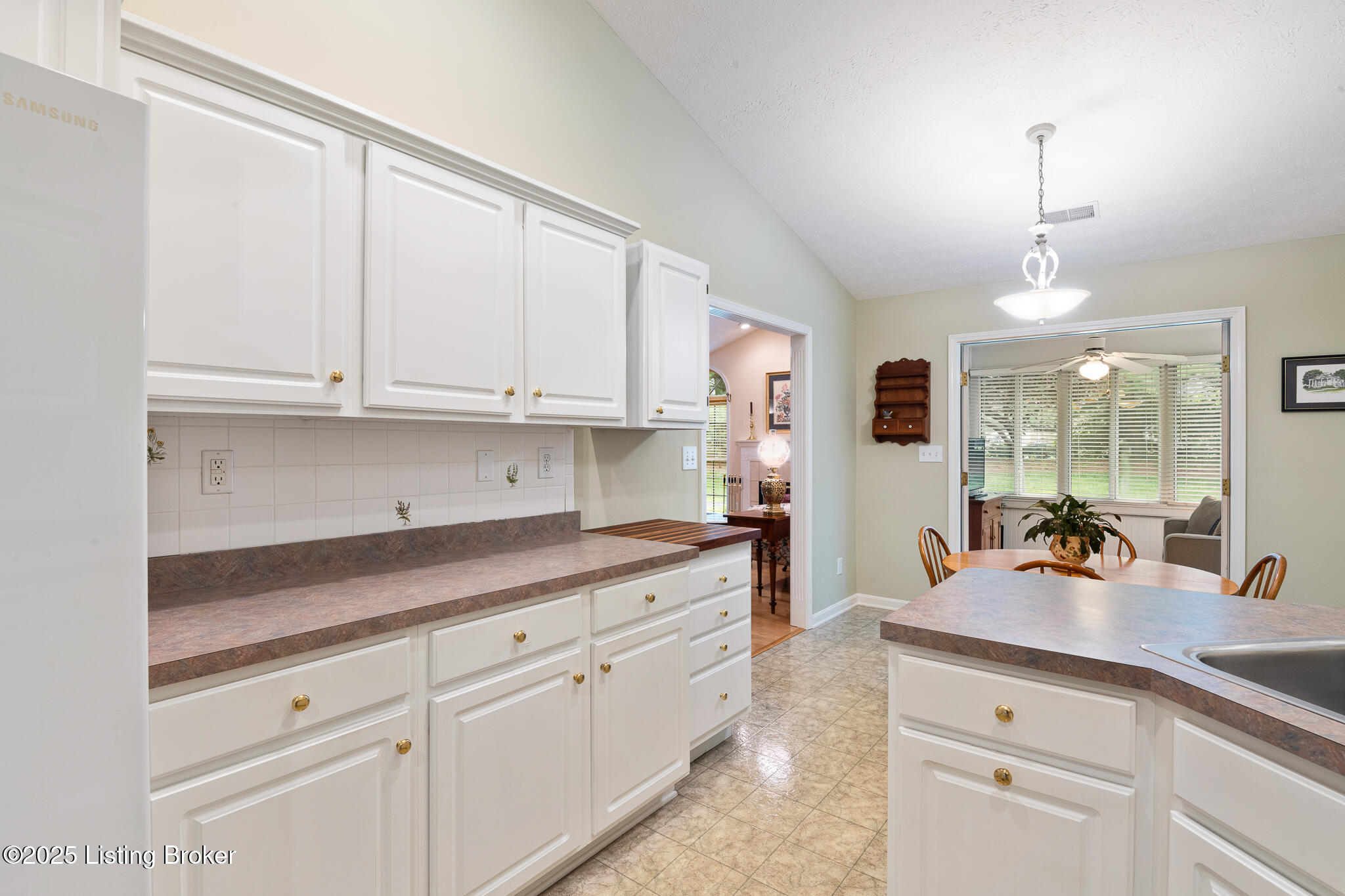 4112 Durham Ridge Rd