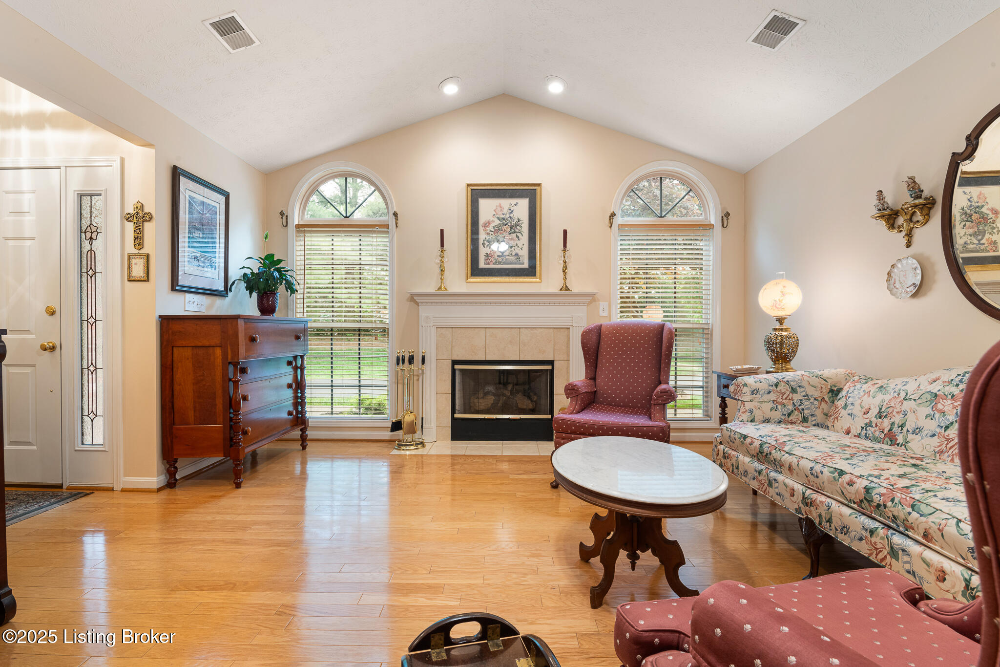 4112 Durham Ridge Rd